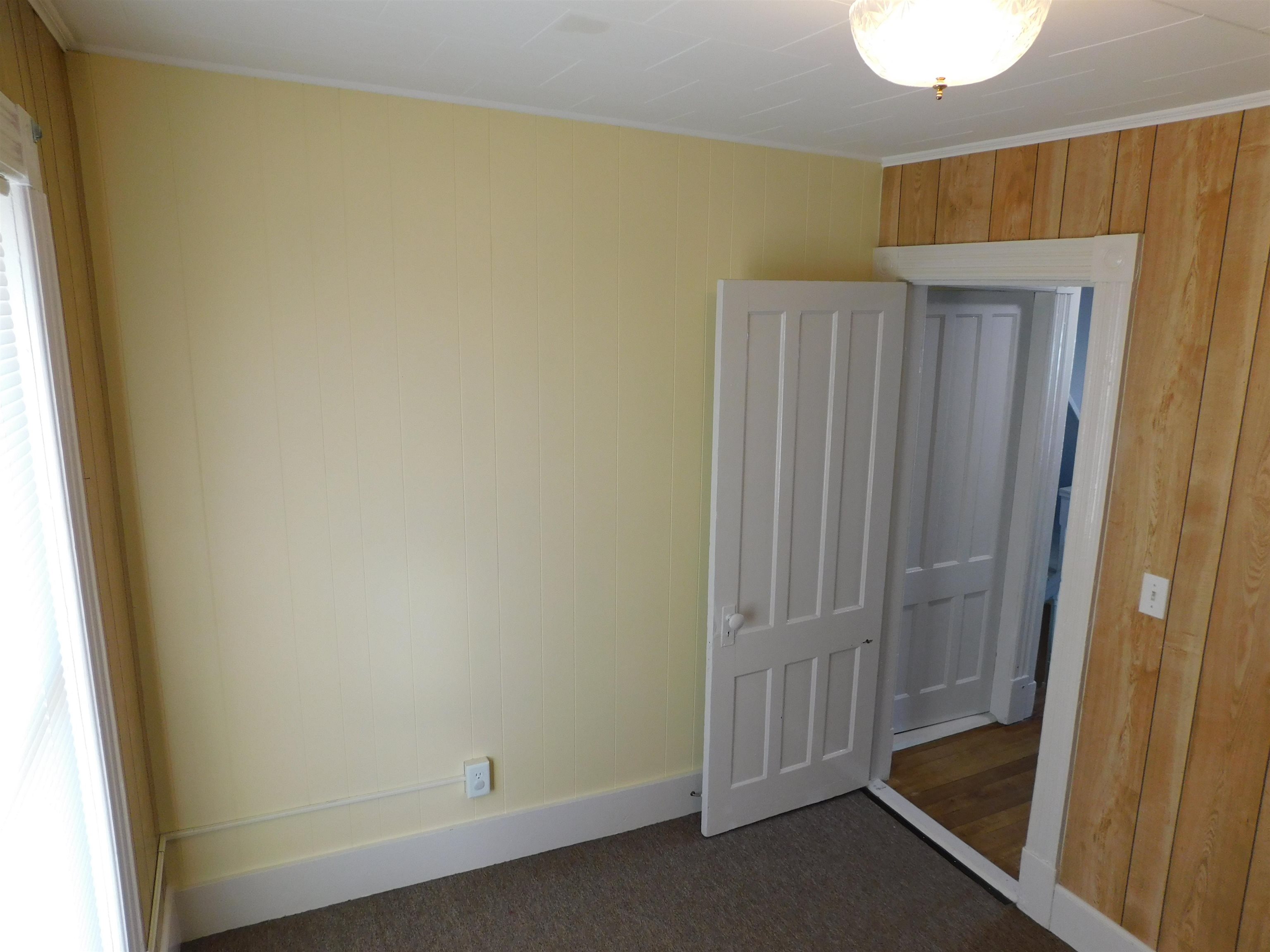 364 North Pleasant Street Property Photo 13