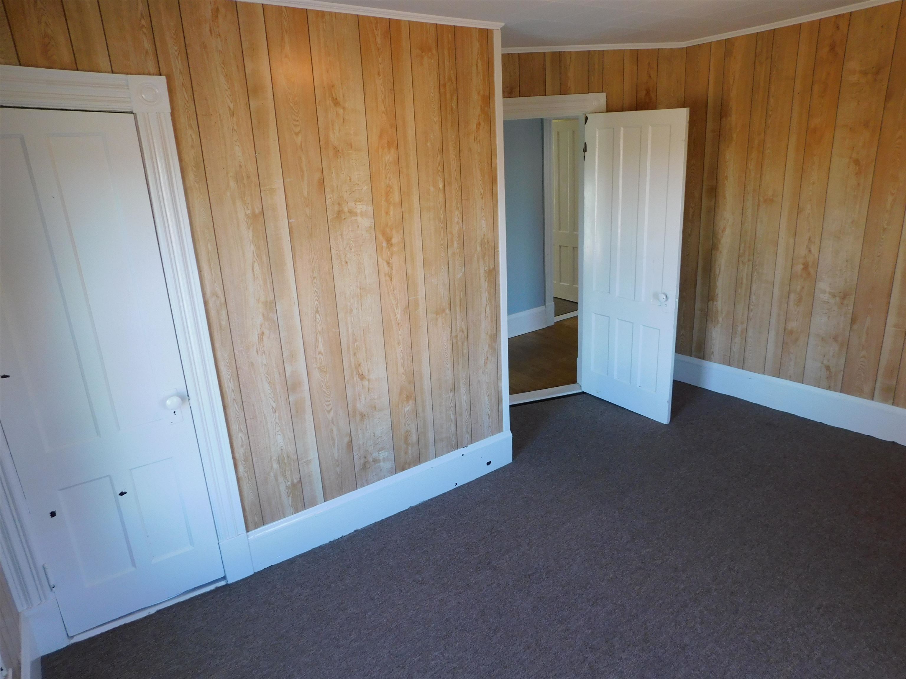 364 North Pleasant Street Property Photo 14