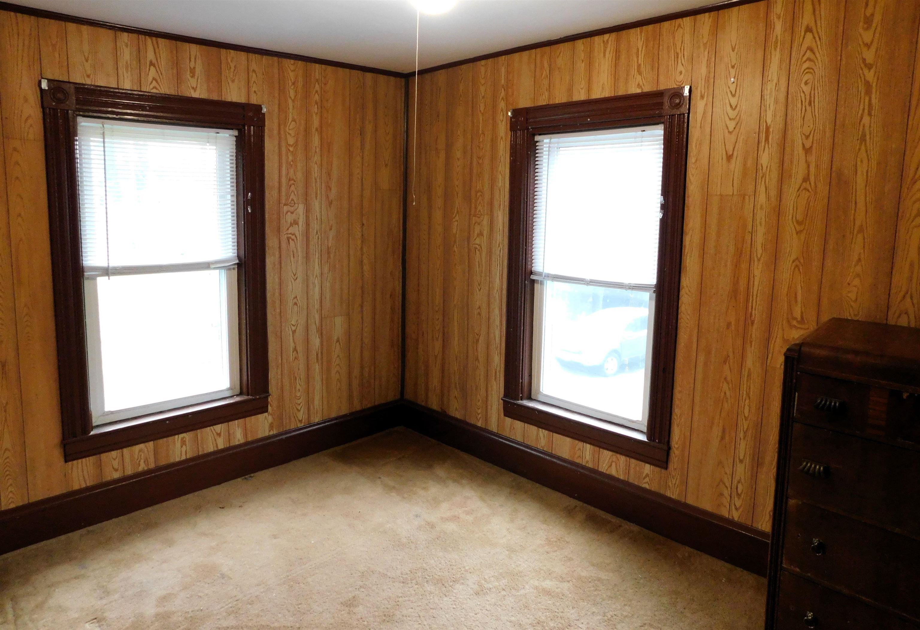 364 North Pleasant Street Property Photo 28