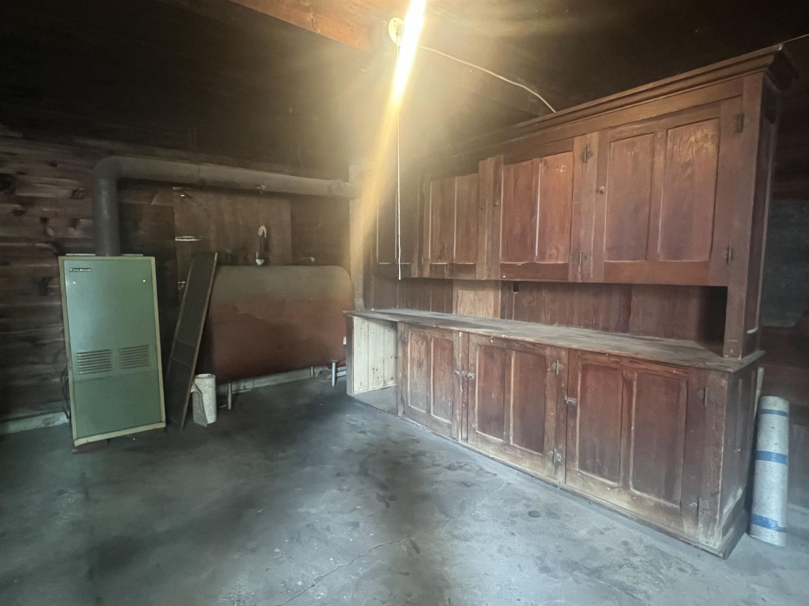 8 Third Street Property Photo 34