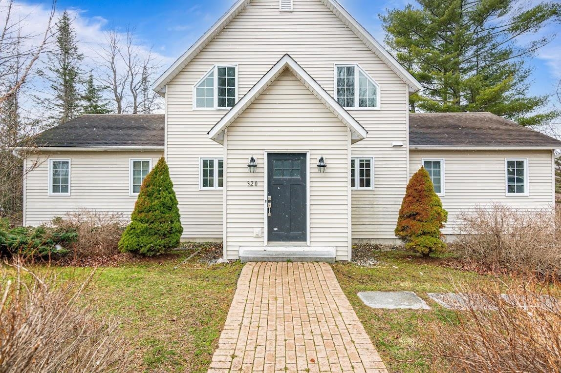 320 Sun Valley Road Property Photo
