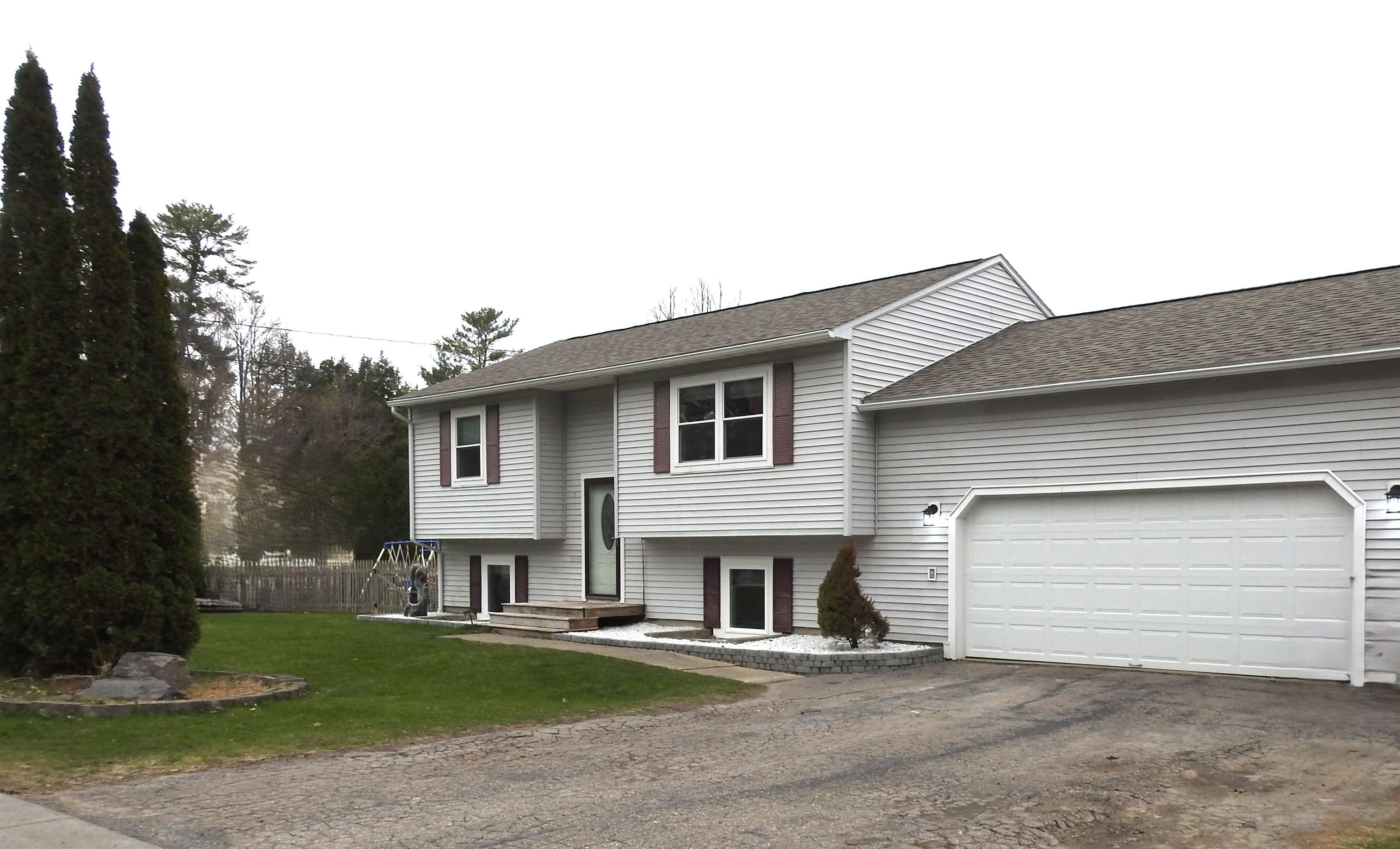 35 Ritchie Avenue Property Photo