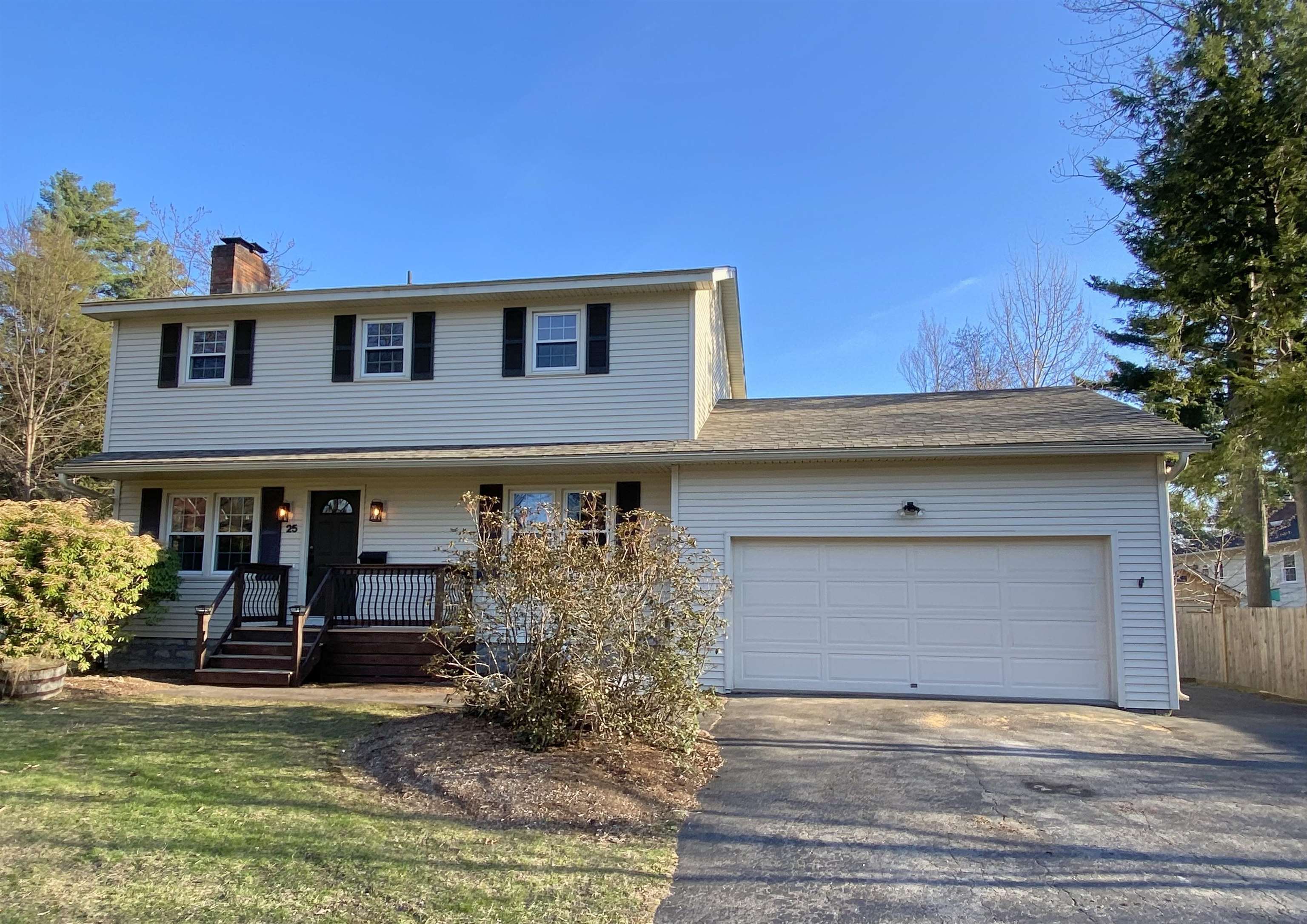 25 Andrews Avenue Property Photo