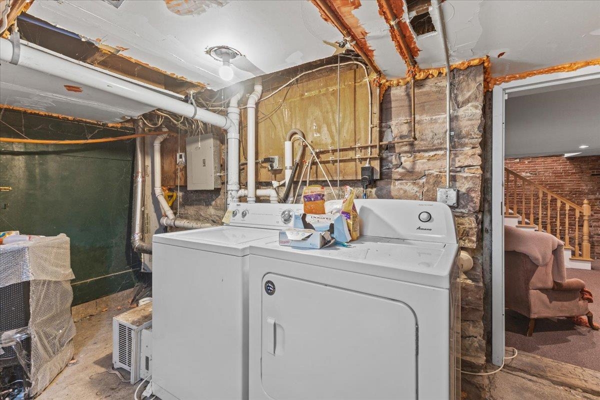 233 Pearl Street Property Photo 15