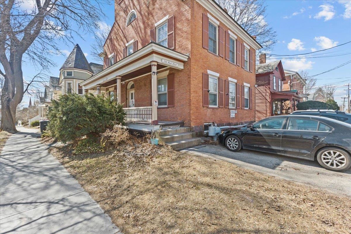 233 Pearl Street Property Photo 29