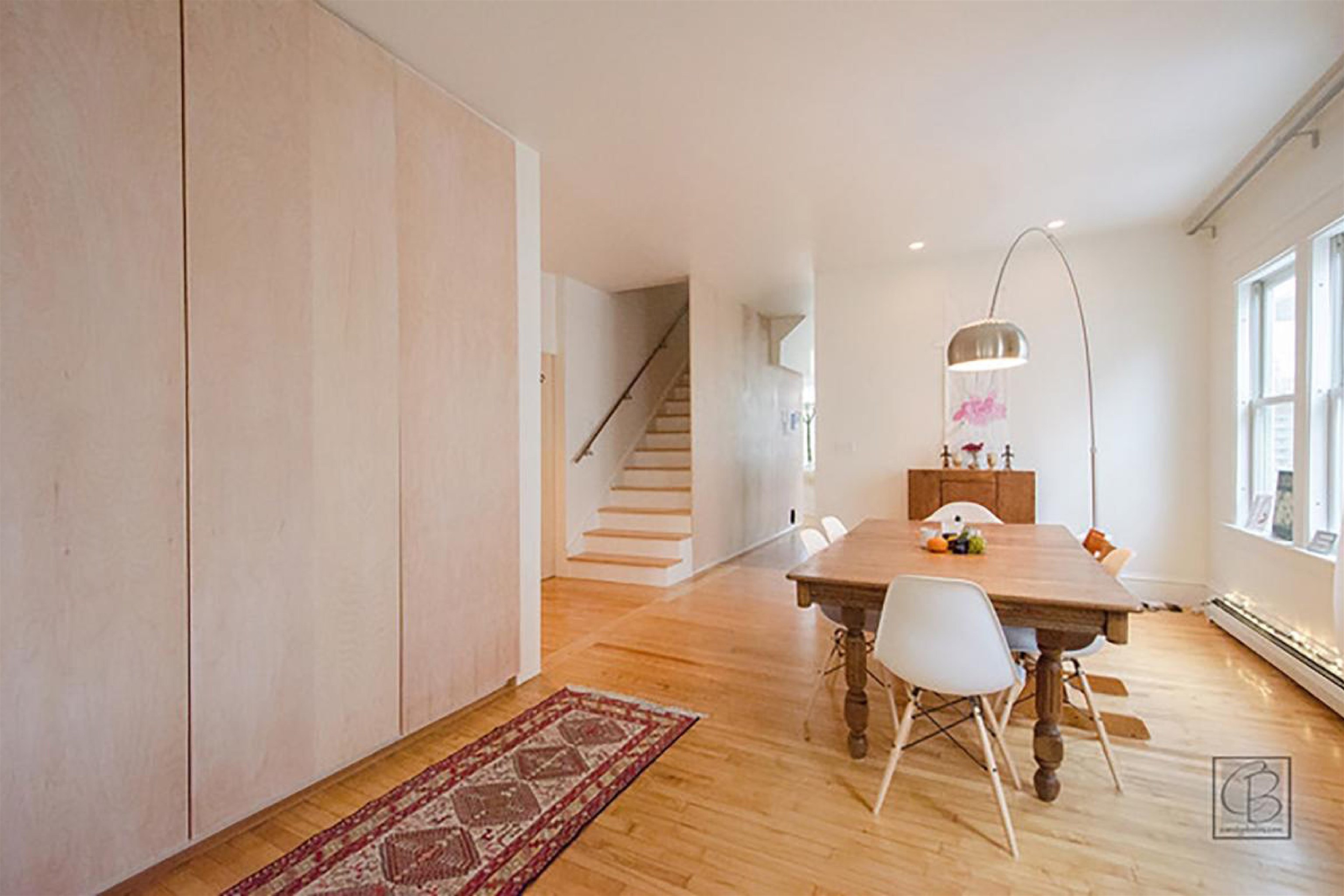50 Caroline Street Property Photo 6
