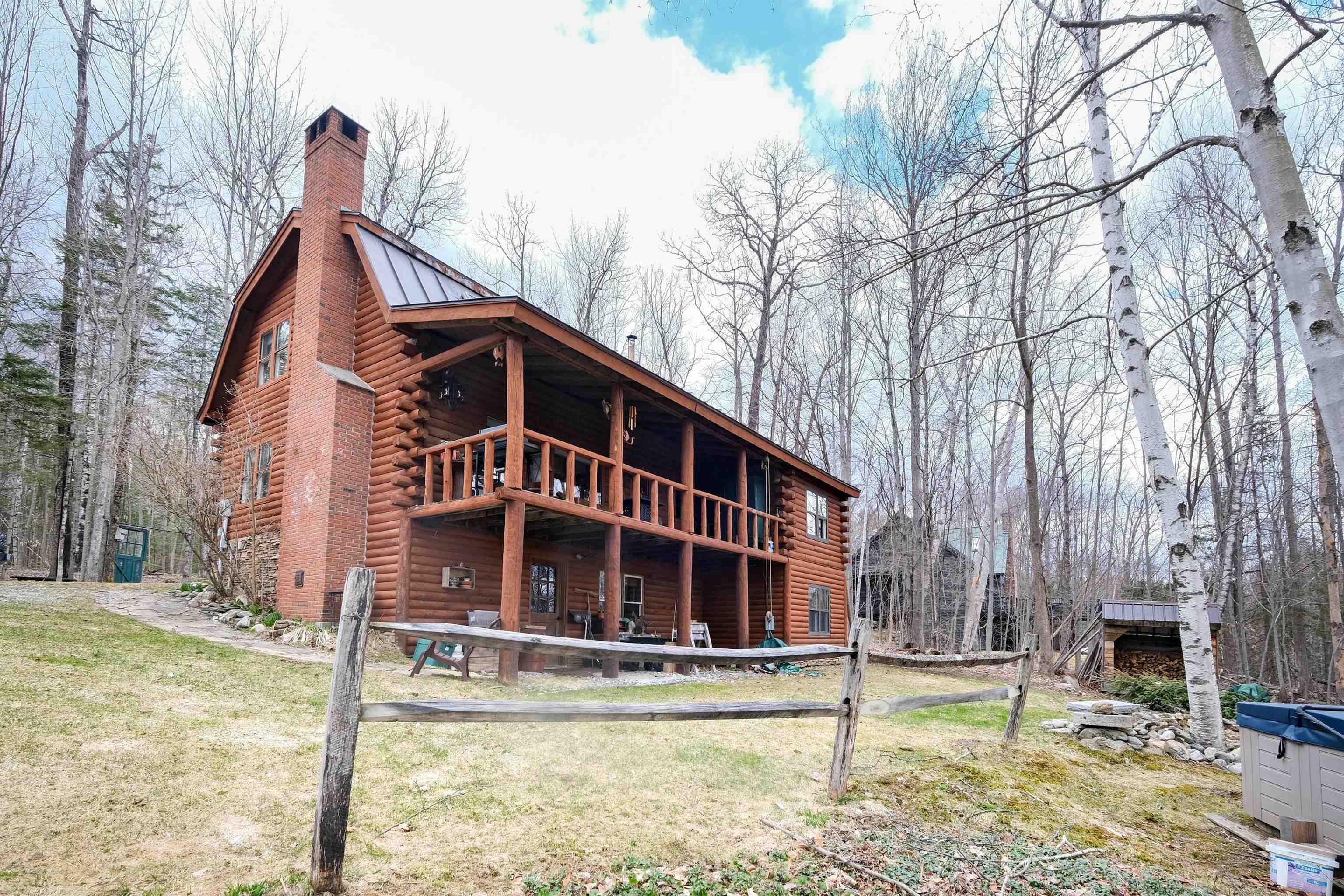 2 Macdonald Lane Property Photo