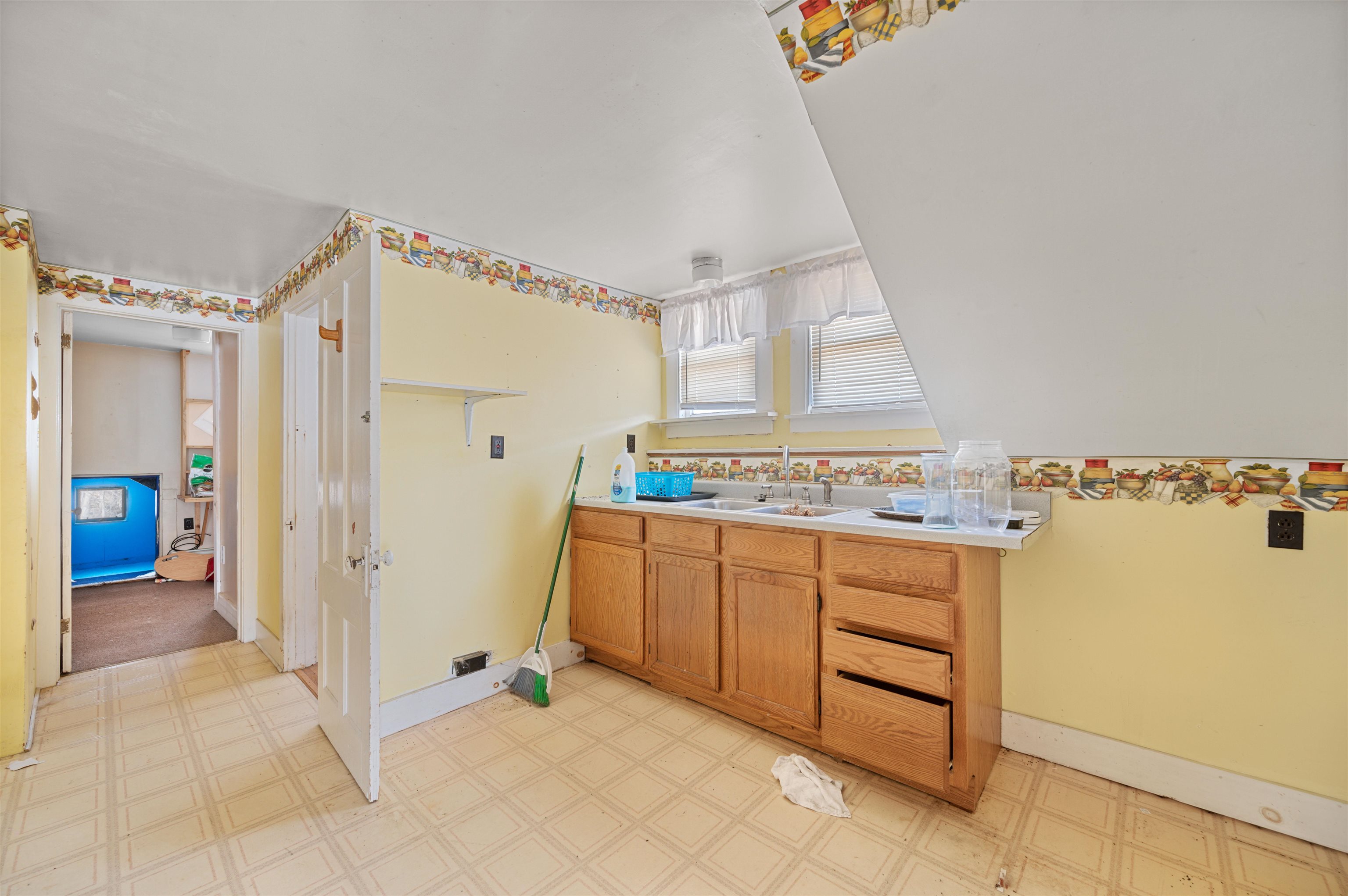 144 Elm Street Property Photo 30