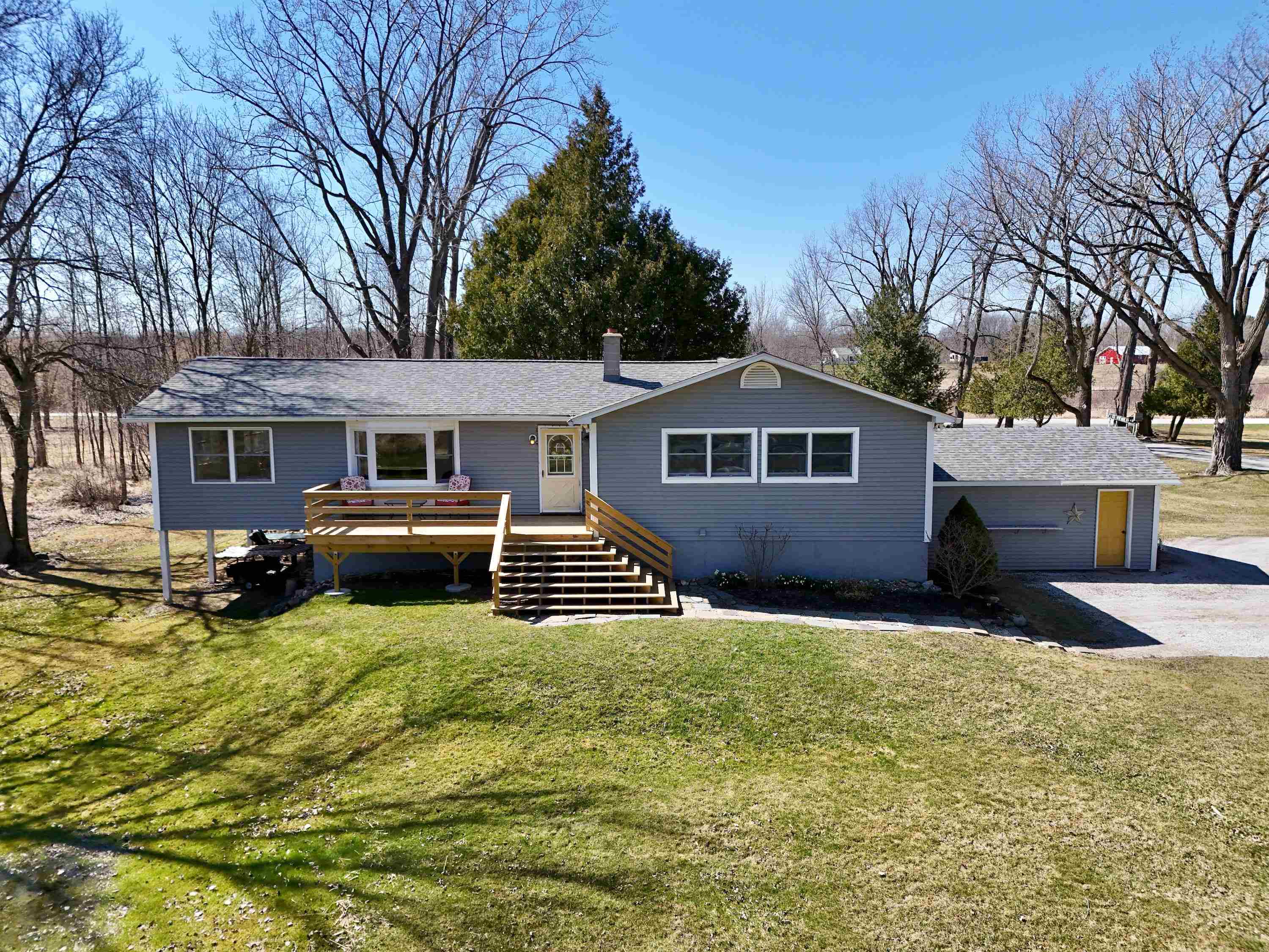 38 Holiday Point Road Property Photo