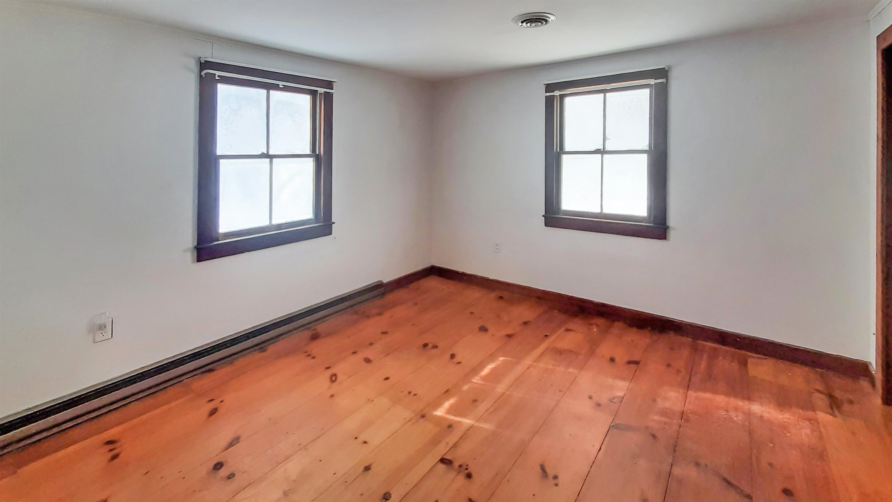 1568 South Hill Road Property Photo 9