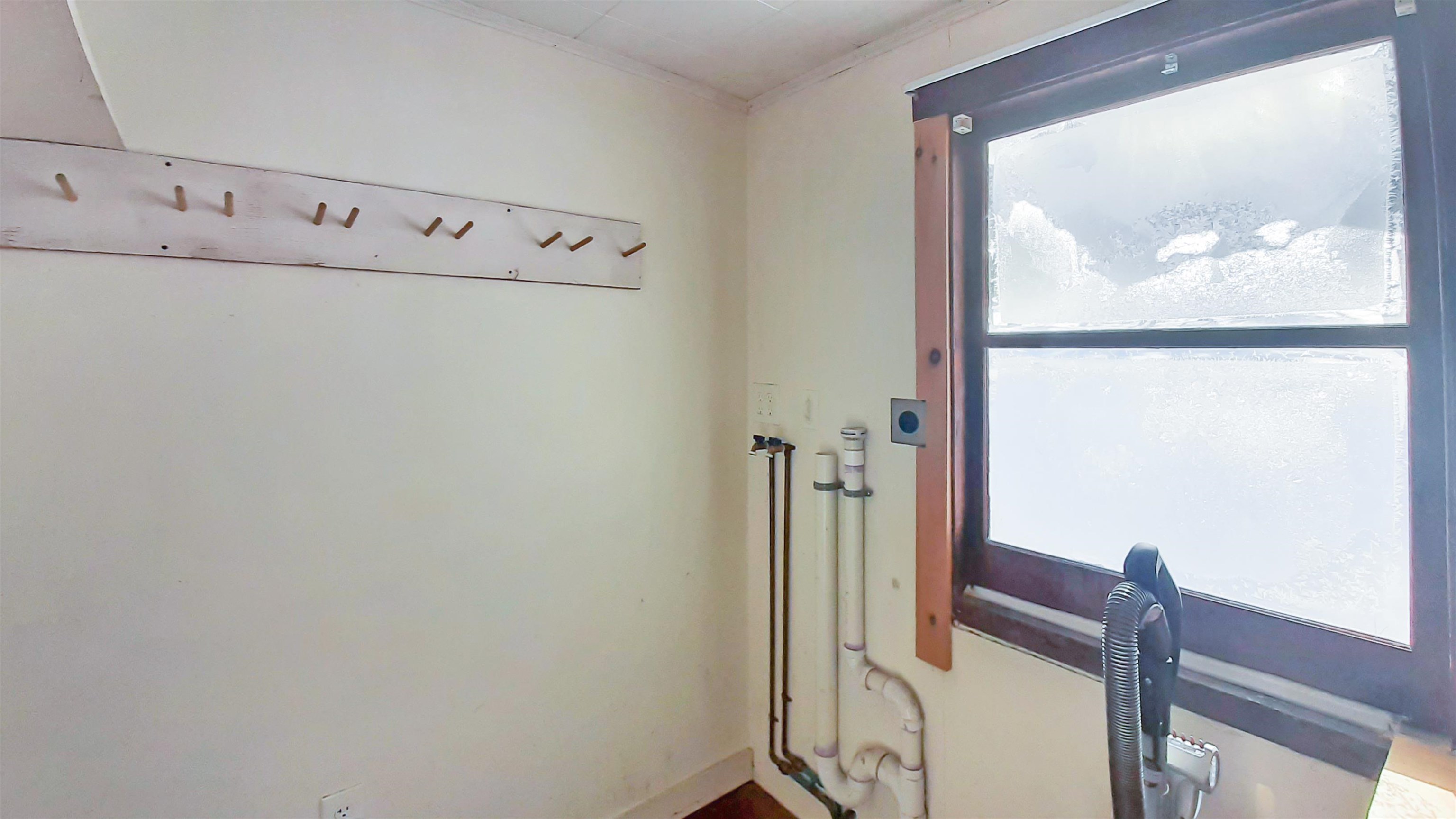 1568 South Hill Road Property Photo 16