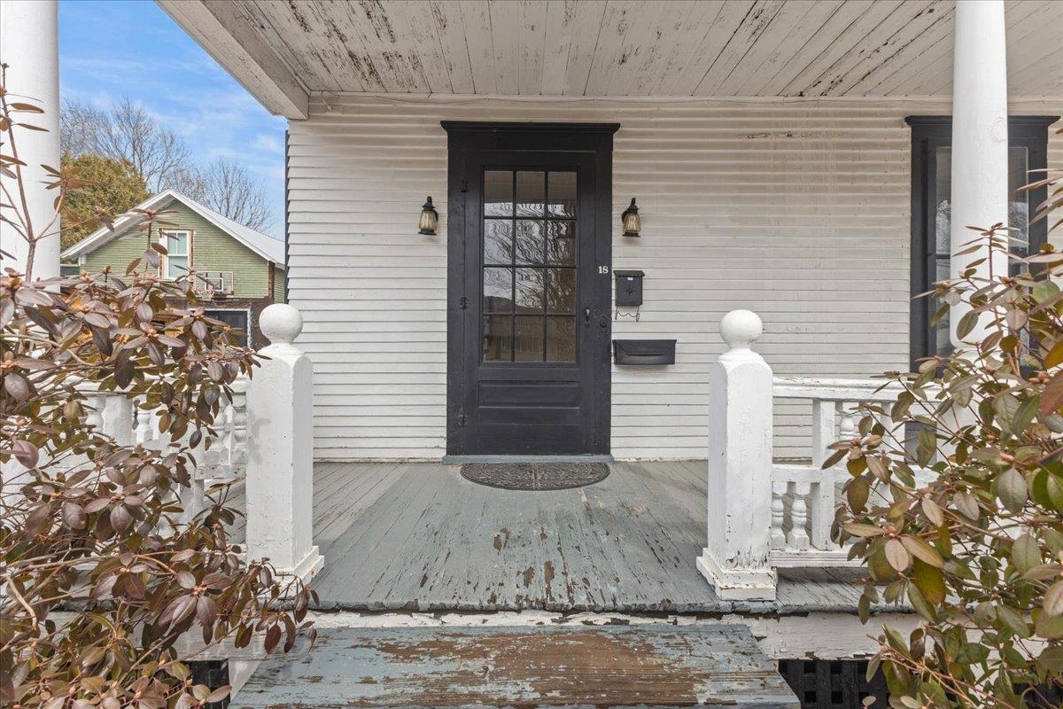 18 Randall Street Property Photo 3