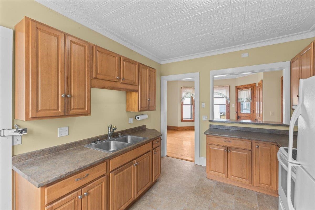 18 Randall Street Property Photo 16