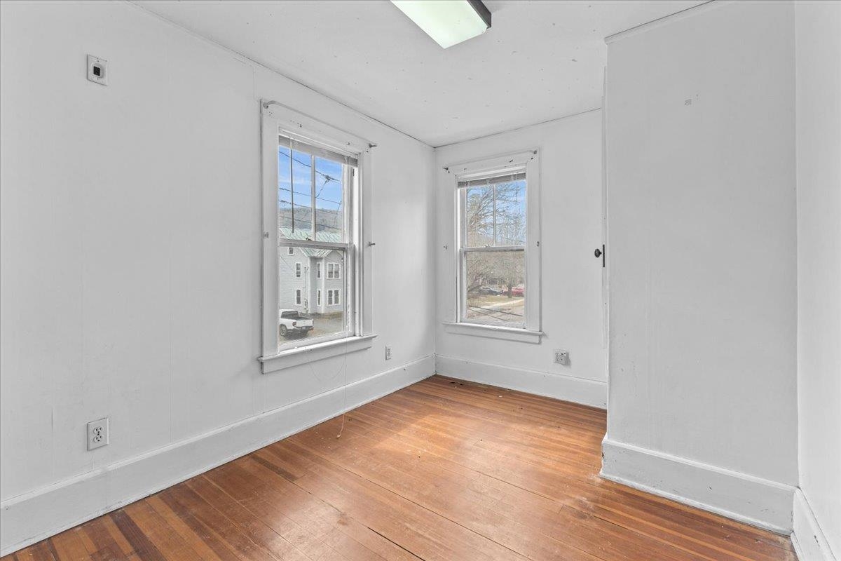 18 Randall Street Property Photo 30