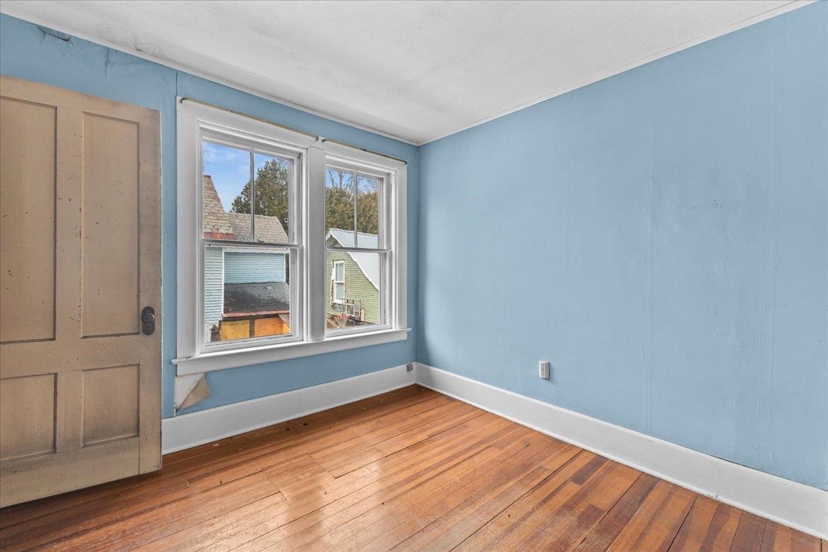 18 Randall Street Property Photo 32
