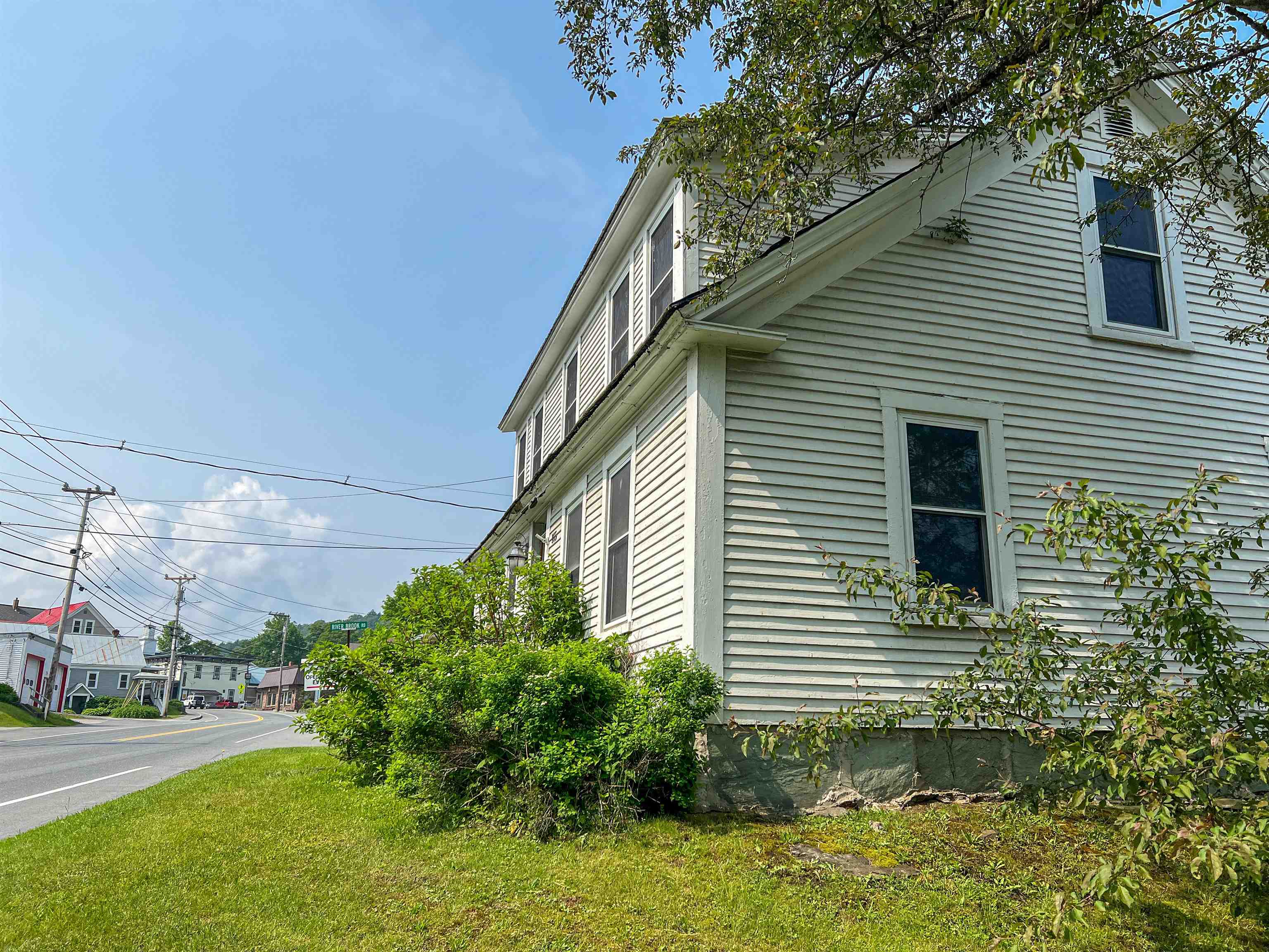 165 North Main Street Property Photo 41
