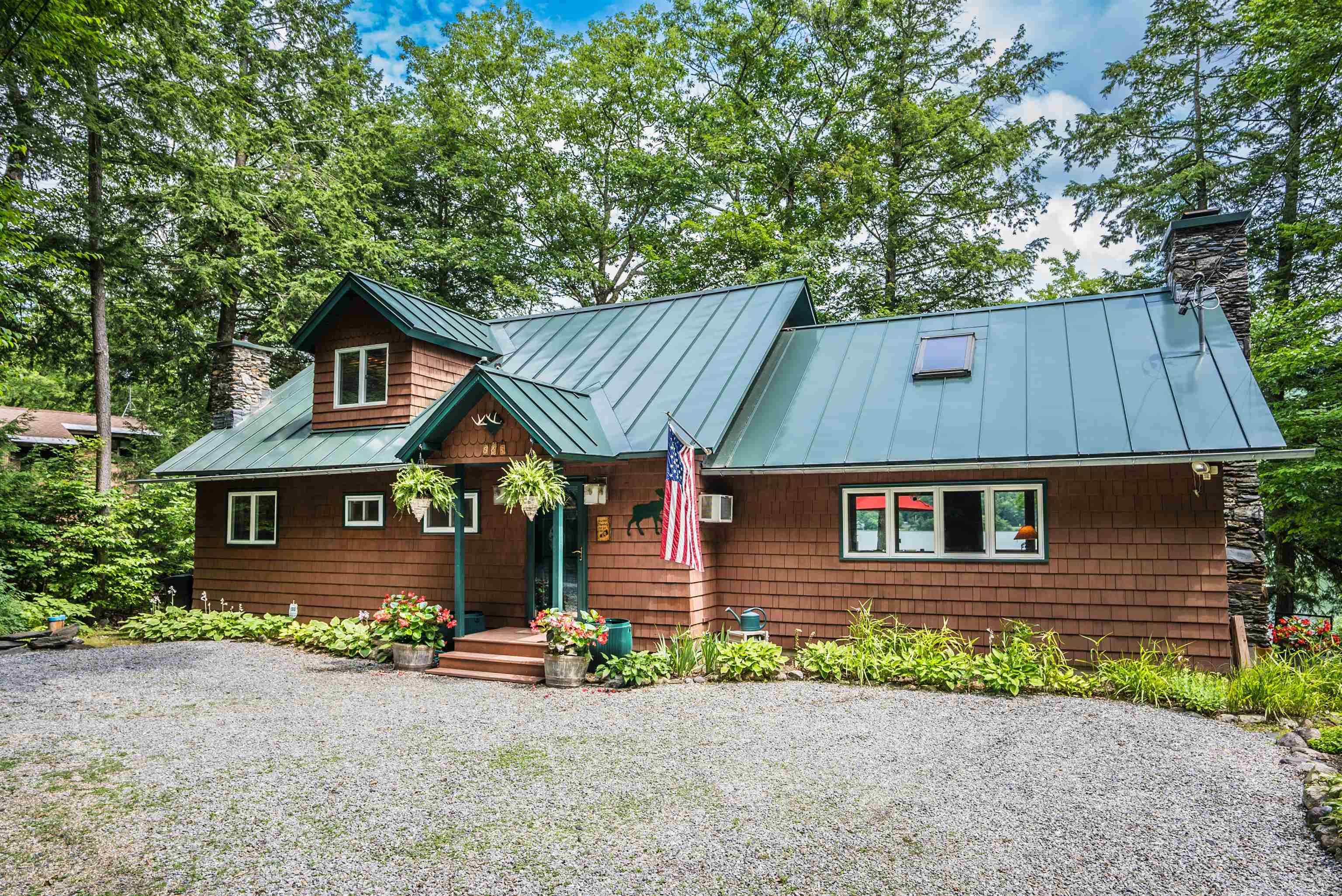 863 Birch Road Property Photo 4