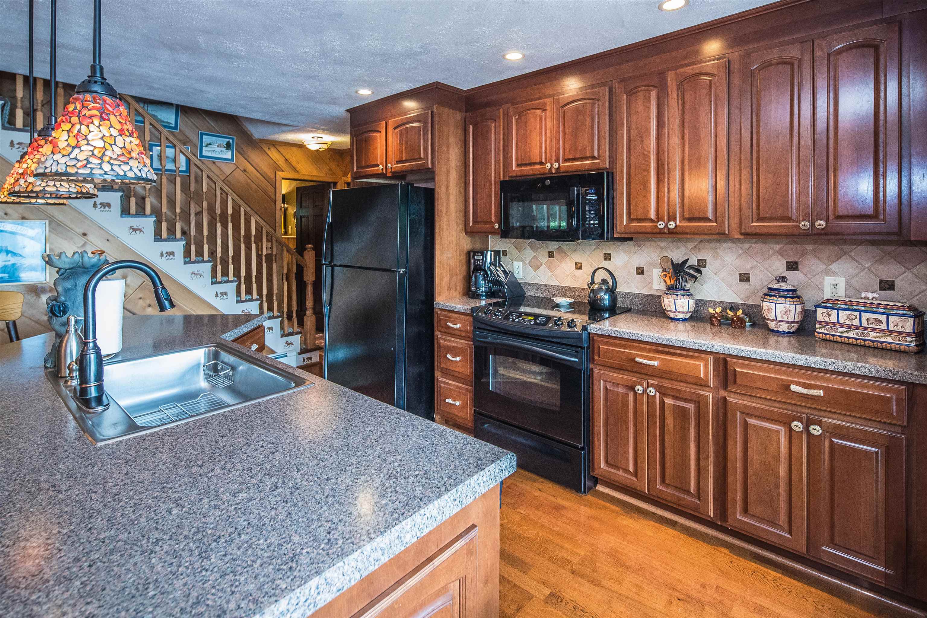 863 Birch Road Property Photo 8