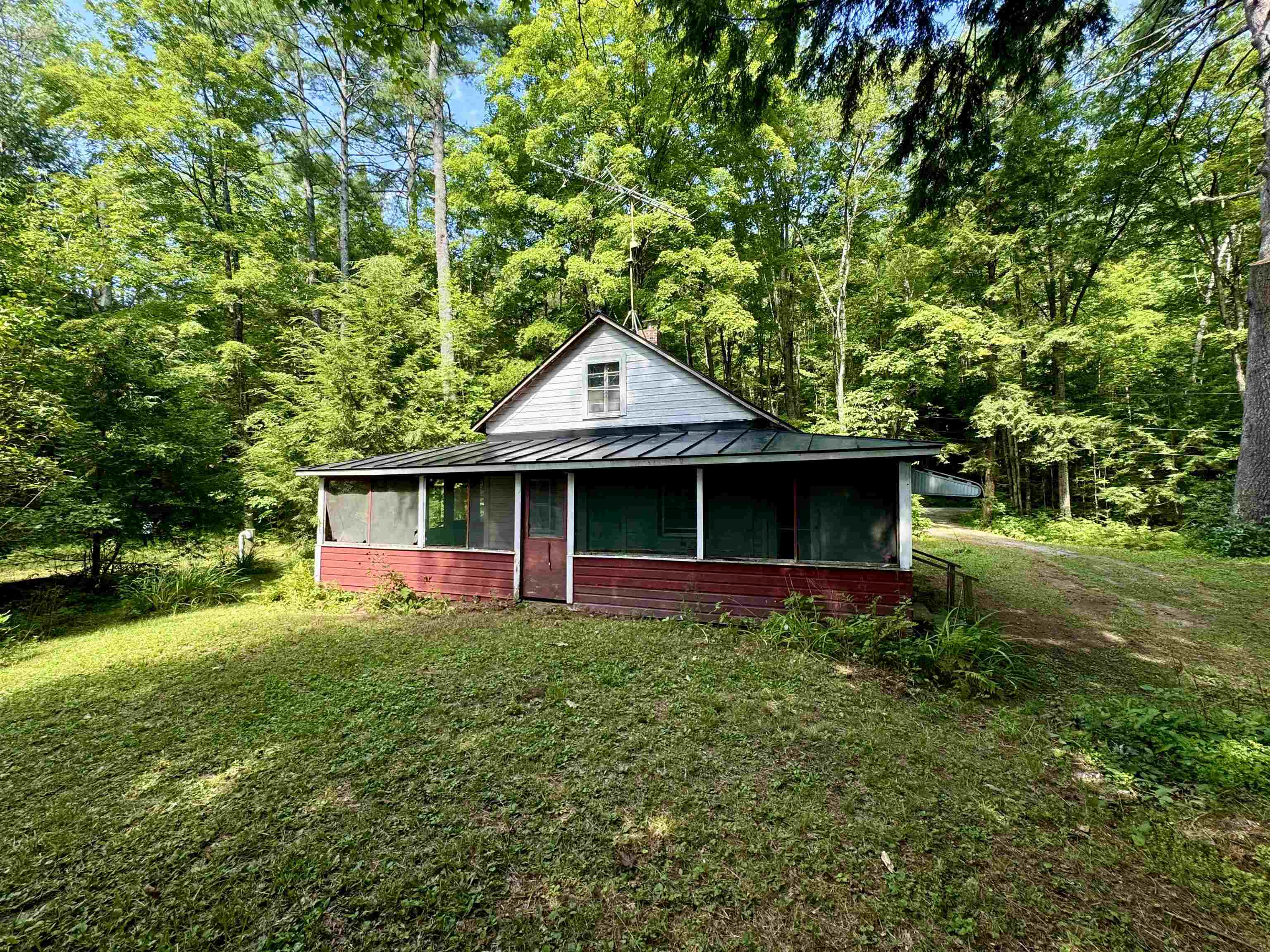 31 Post Pond Lane Property Photo 15