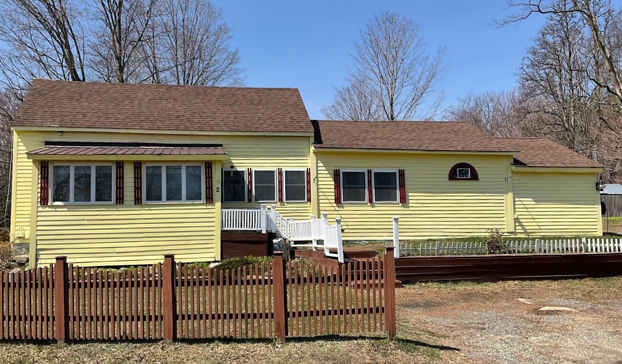 2 Taft Road Property Photo 1