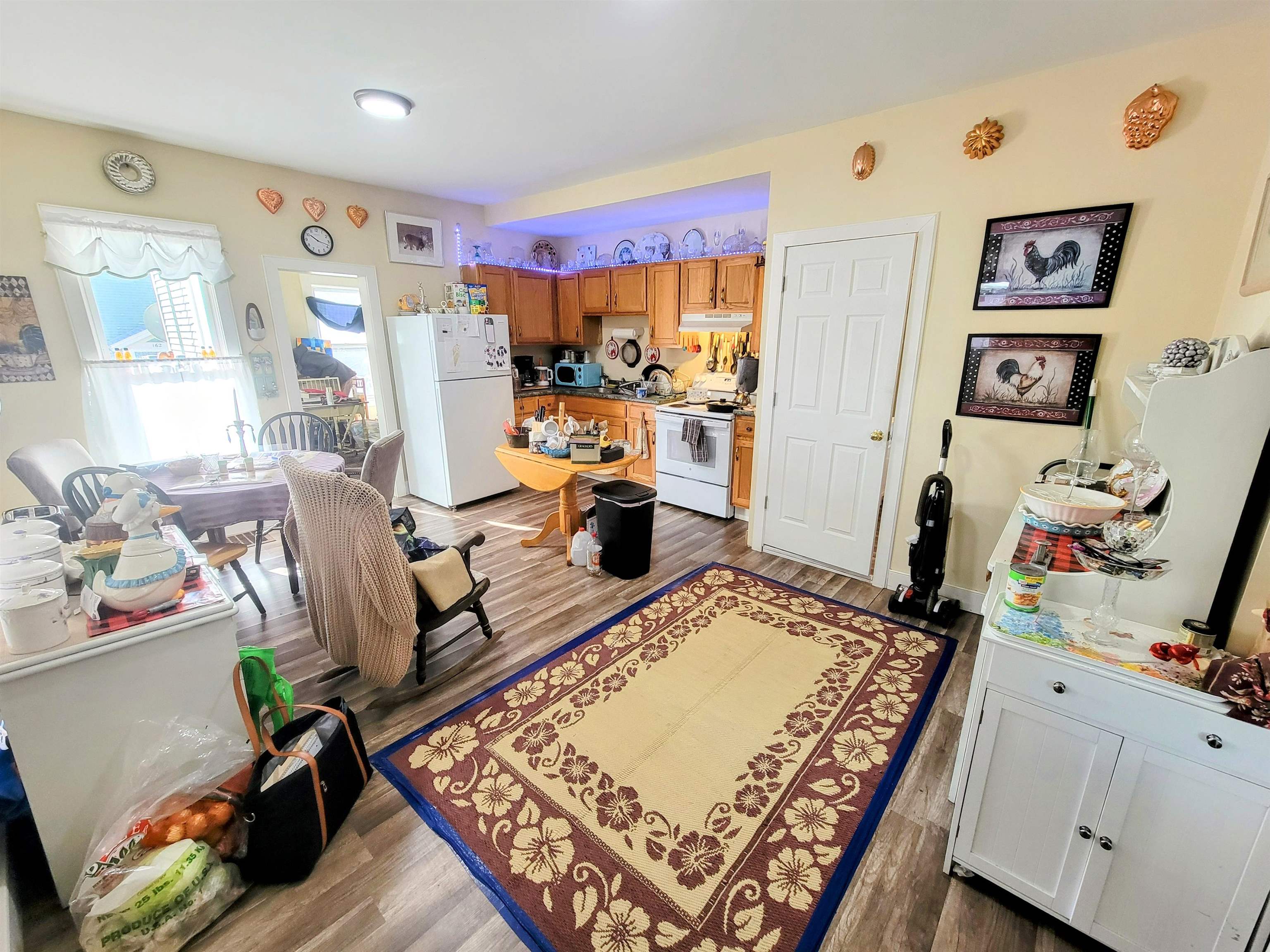 162 State Street Property Photo 2