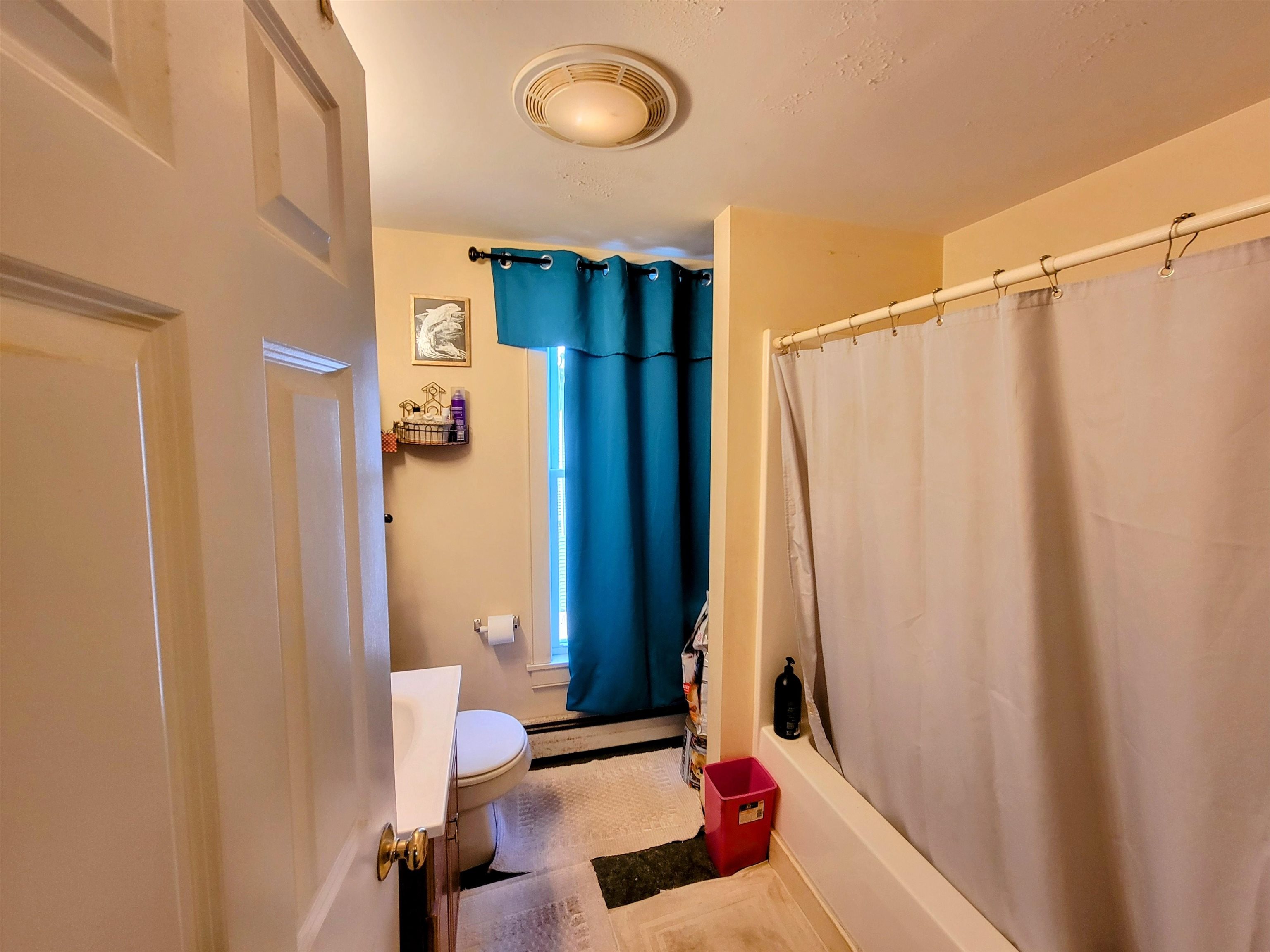 162 State Street Property Photo 11