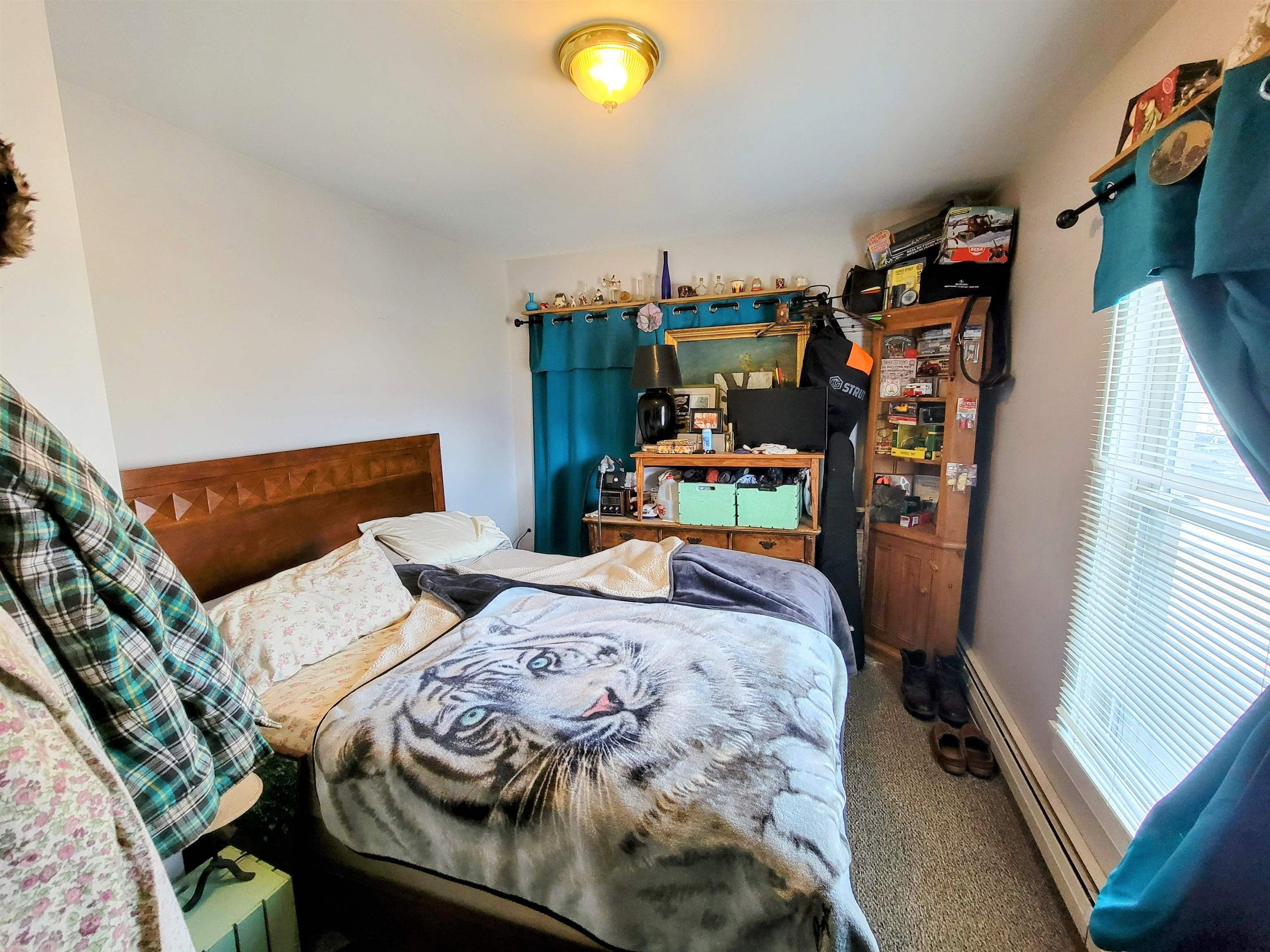 162 State Street Property Photo 15