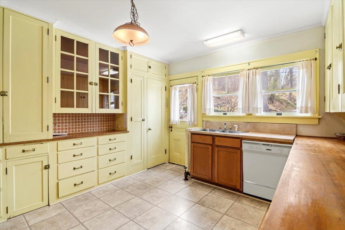 120 Imperial Avenue Property Photo 7