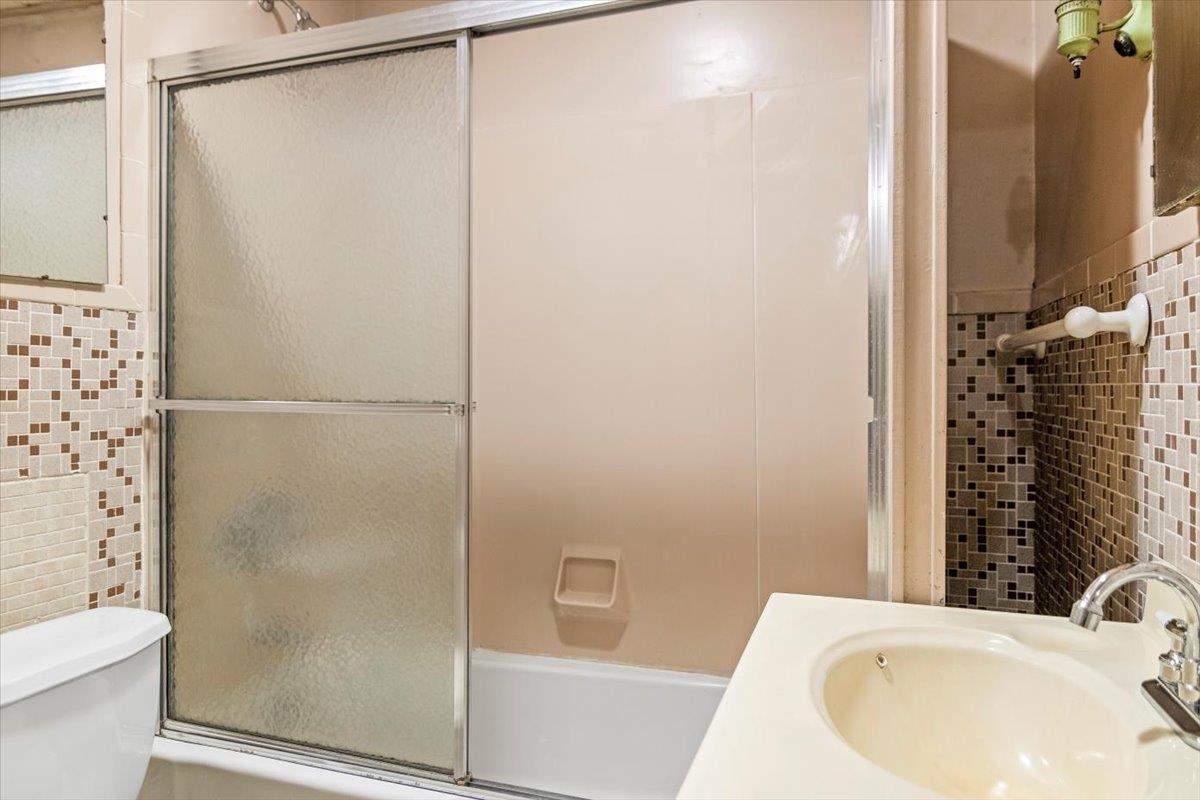 120 Imperial Avenue Property Photo 26