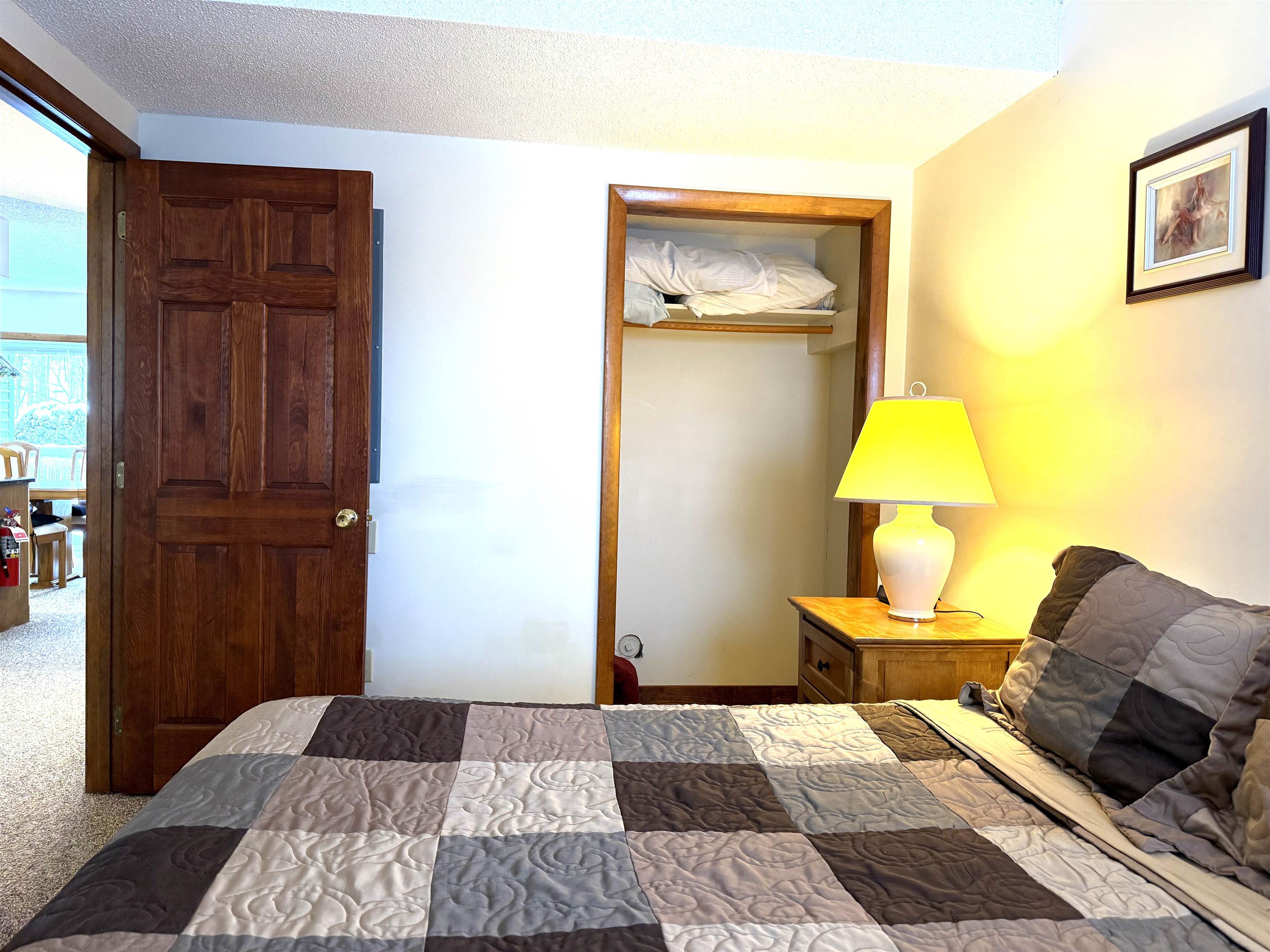 334 Slopeside Road Property Photo 14