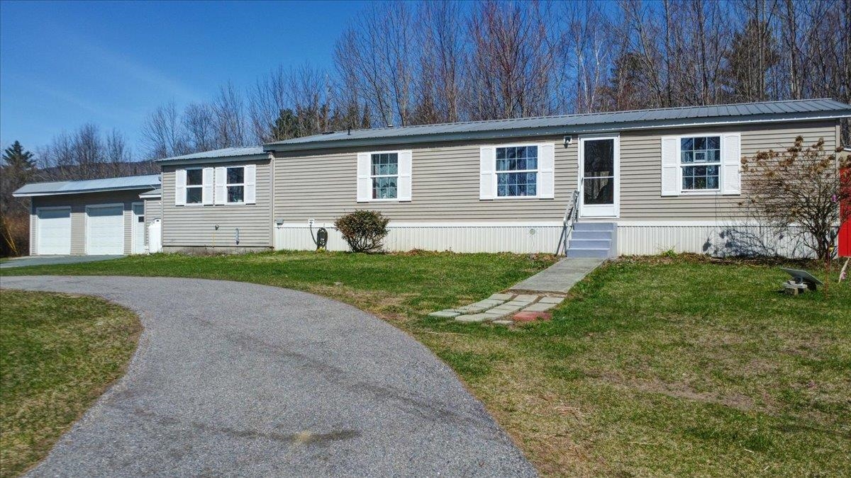 1928 West Lunenburg Road Property Photo