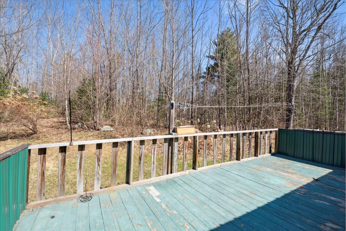 1928 West Lunenburg Road Property Photo 22