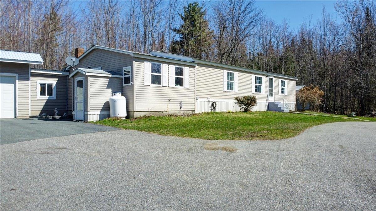 1928 West Lunenburg Road Property Photo 26