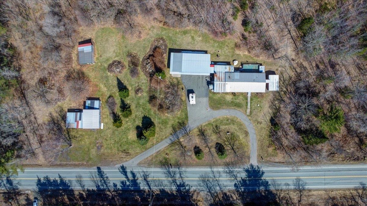 1928 West Lunenburg Road Property Photo 31
