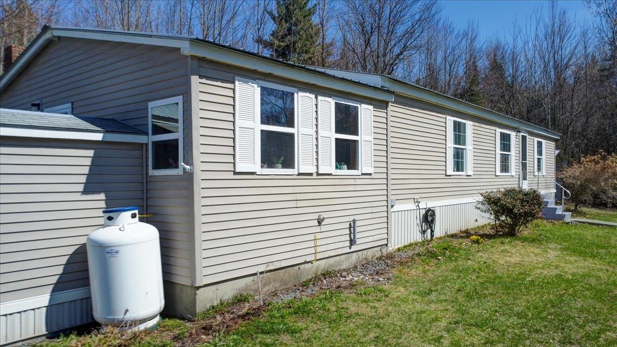 1928 West Lunenburg Road Property Photo 35