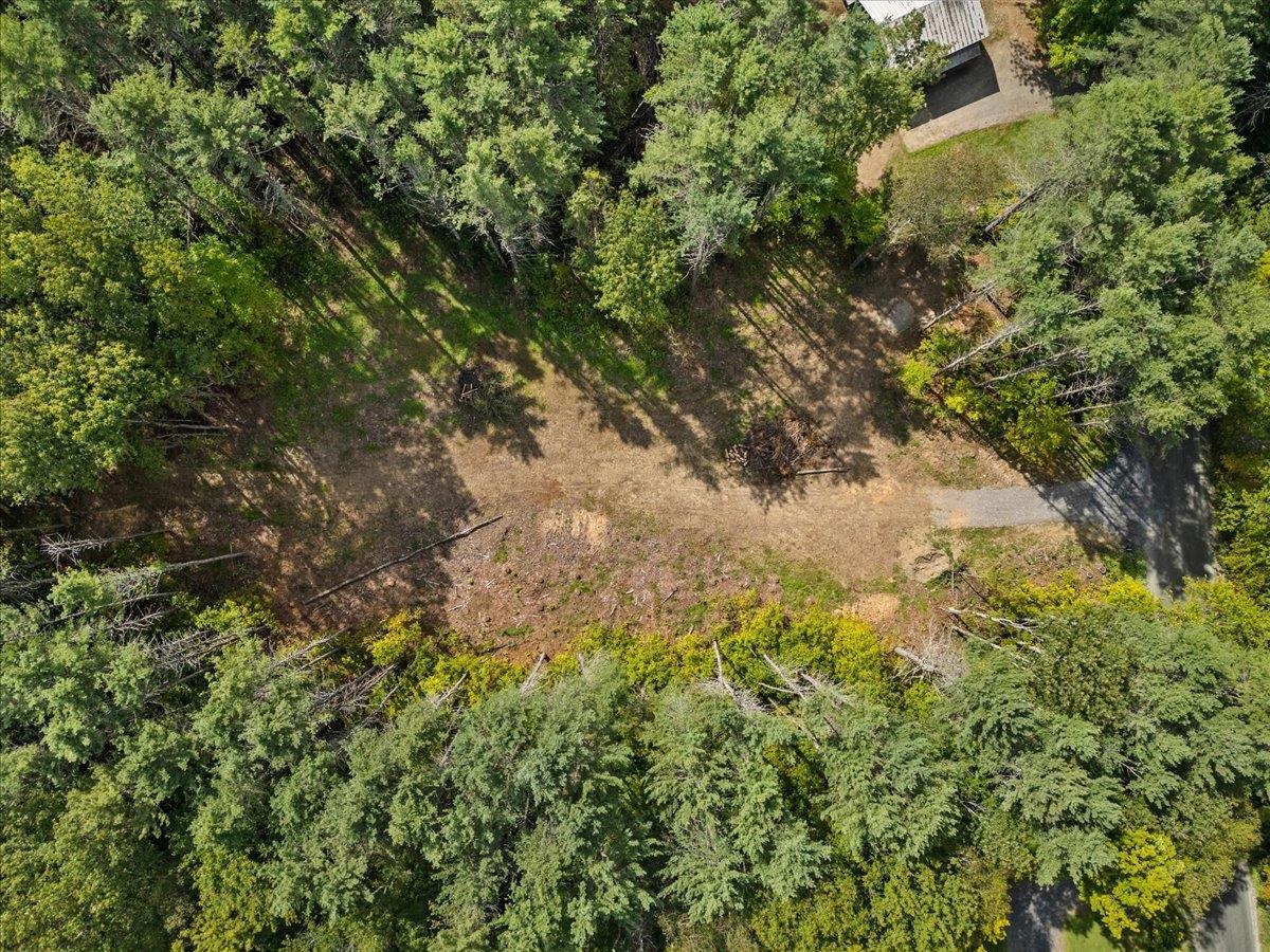 422 Center Road Property Photo 2
