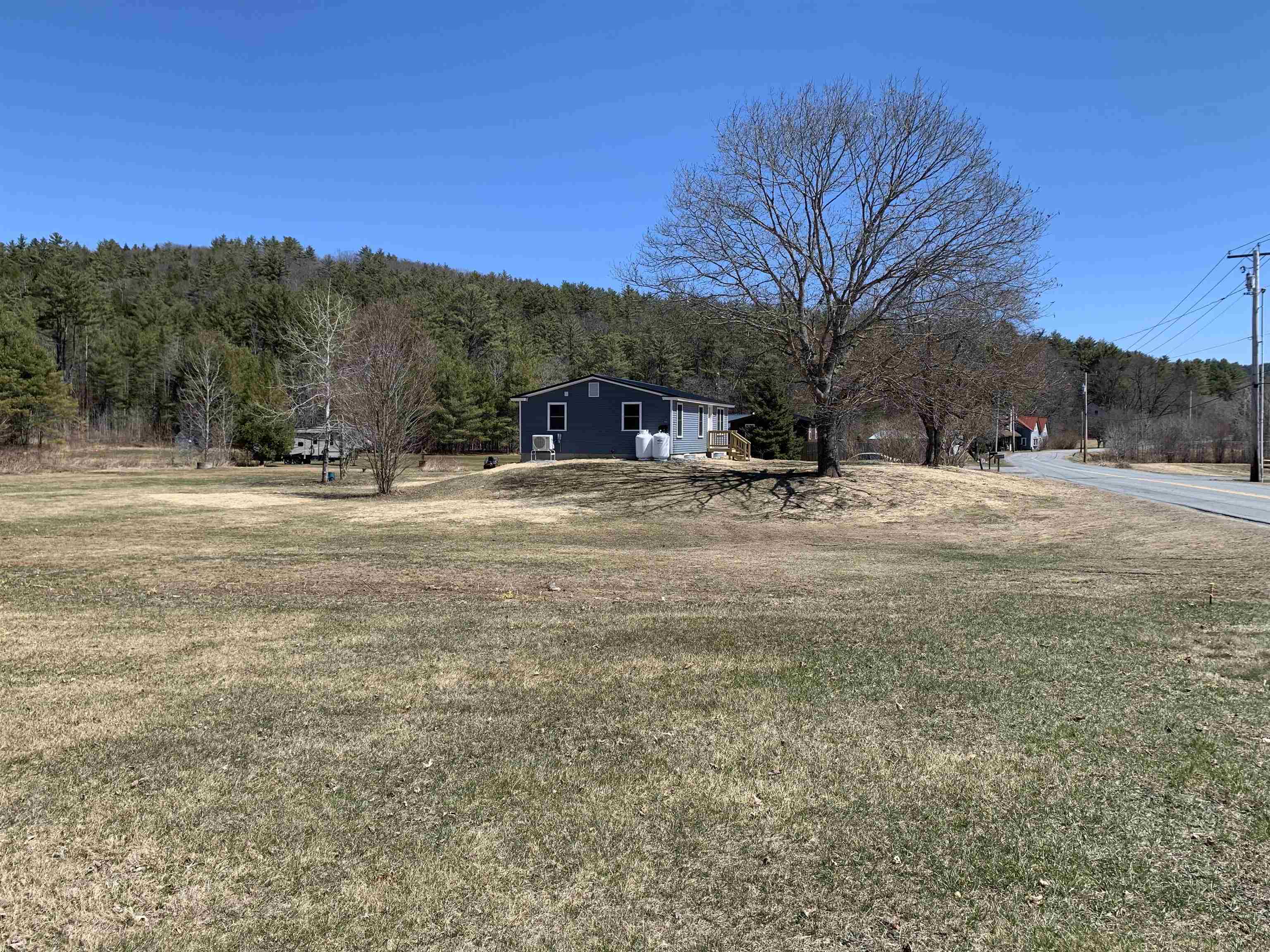 644 West Fairlee Road Property Photo 3