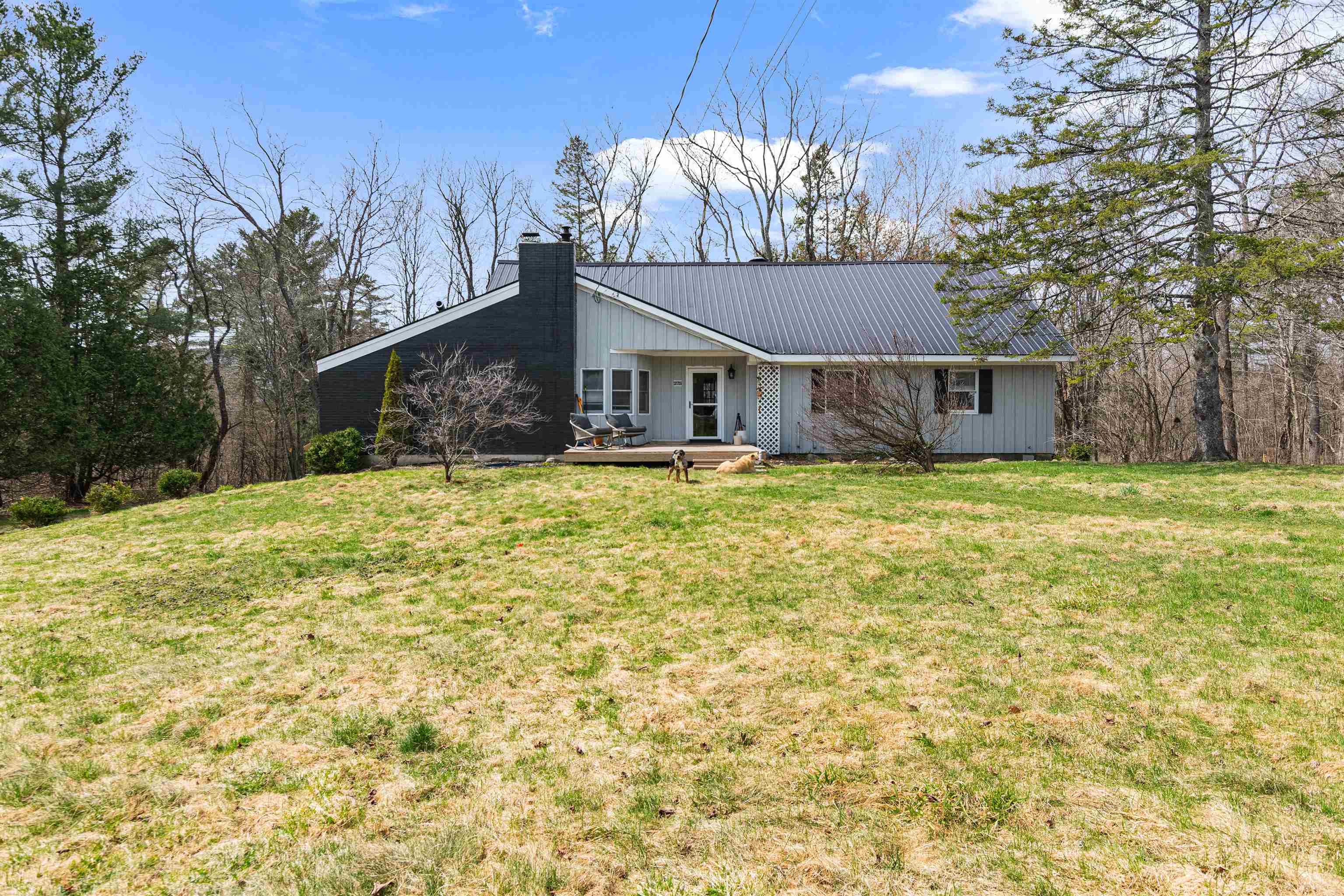 05655 Real Estate Listings Main Image