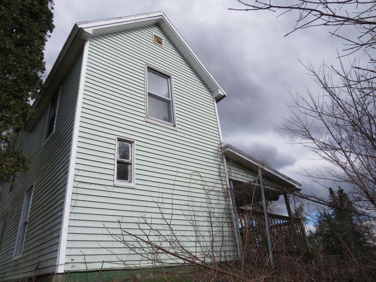 72 Nason Terrace Property Photo 3