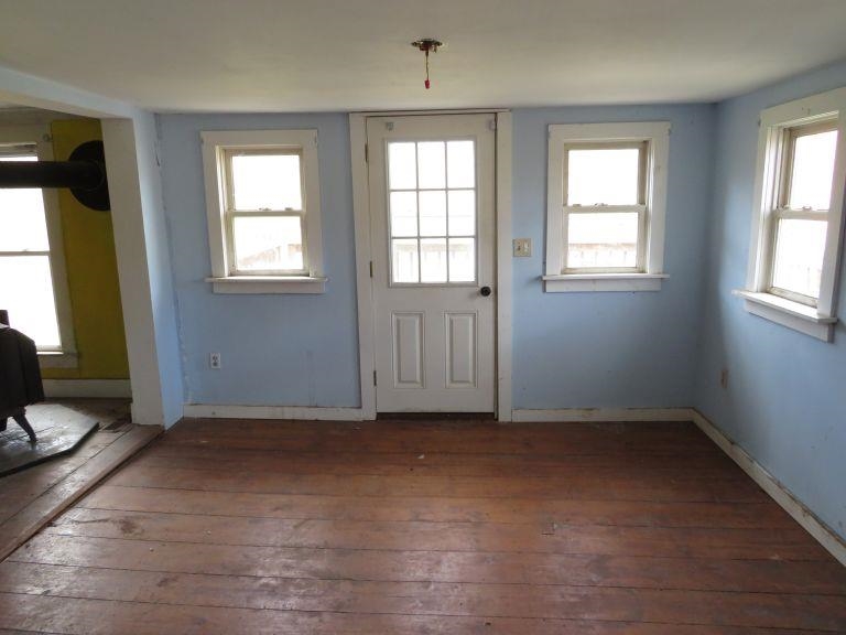 72 Nason Terrace Property Photo 4