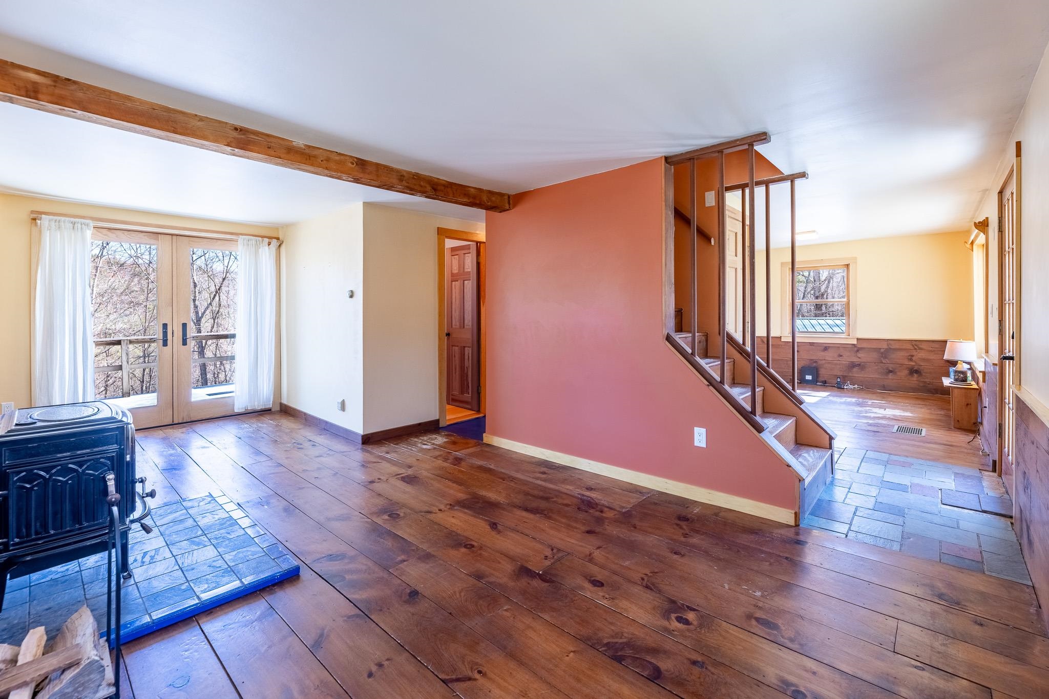 1165 Podunk Road Property Photo 10