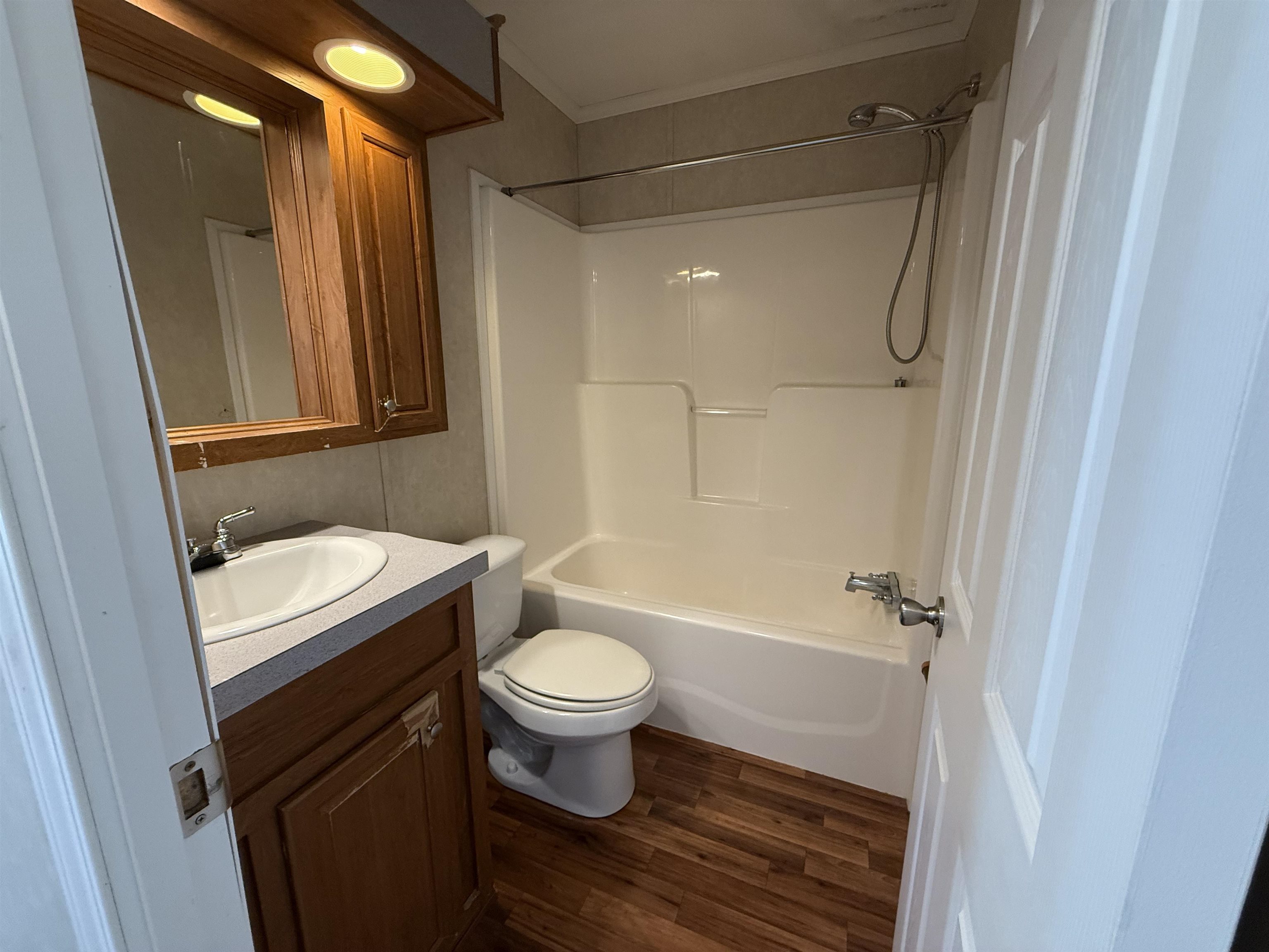 501 Gates Road Property Photo 12