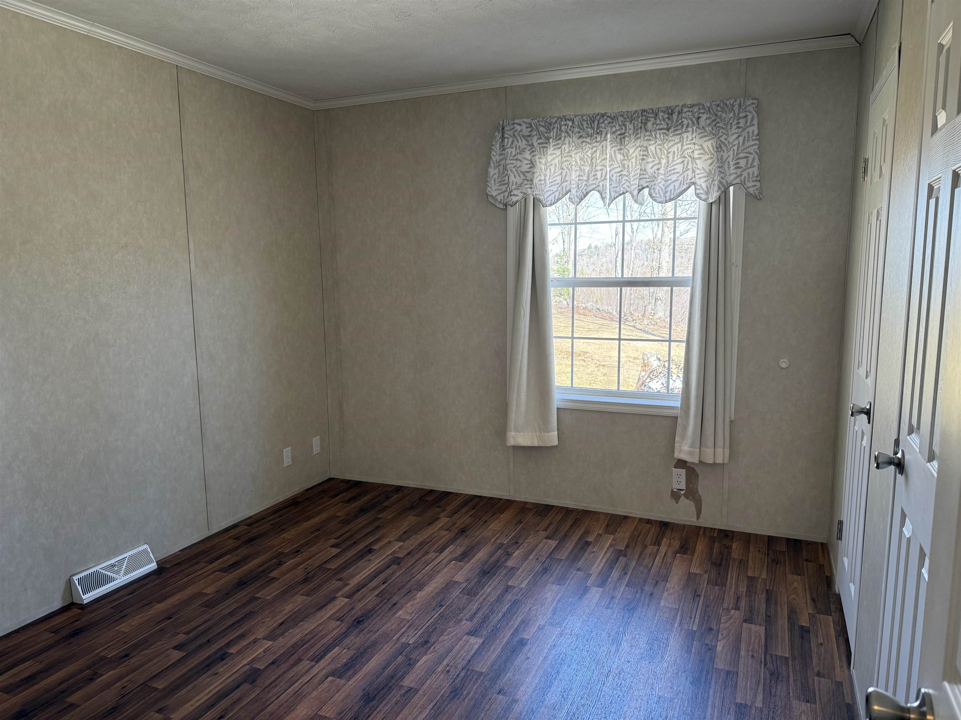 501 Gates Road Property Photo 13