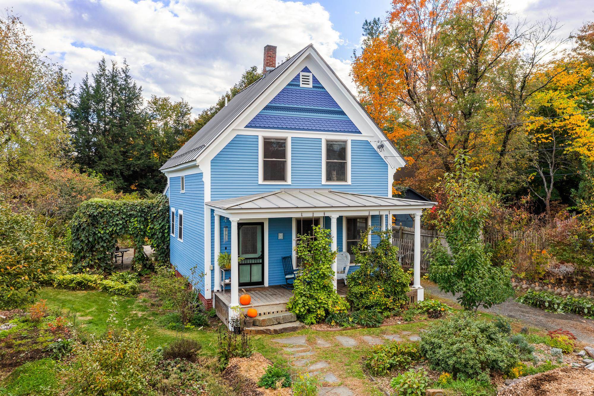 76 Hawthorn Street Property Photo