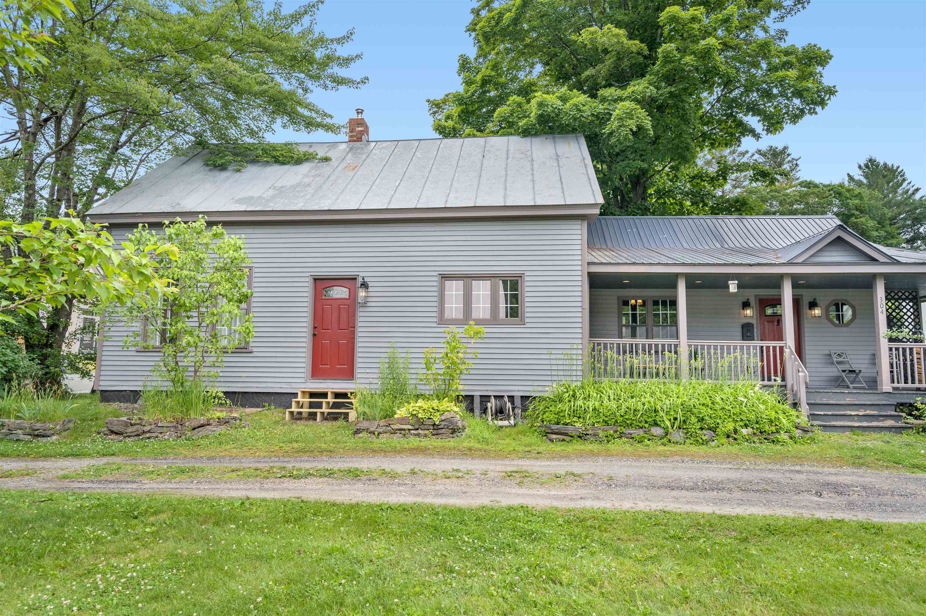 304 Wall Street Property Photo 4