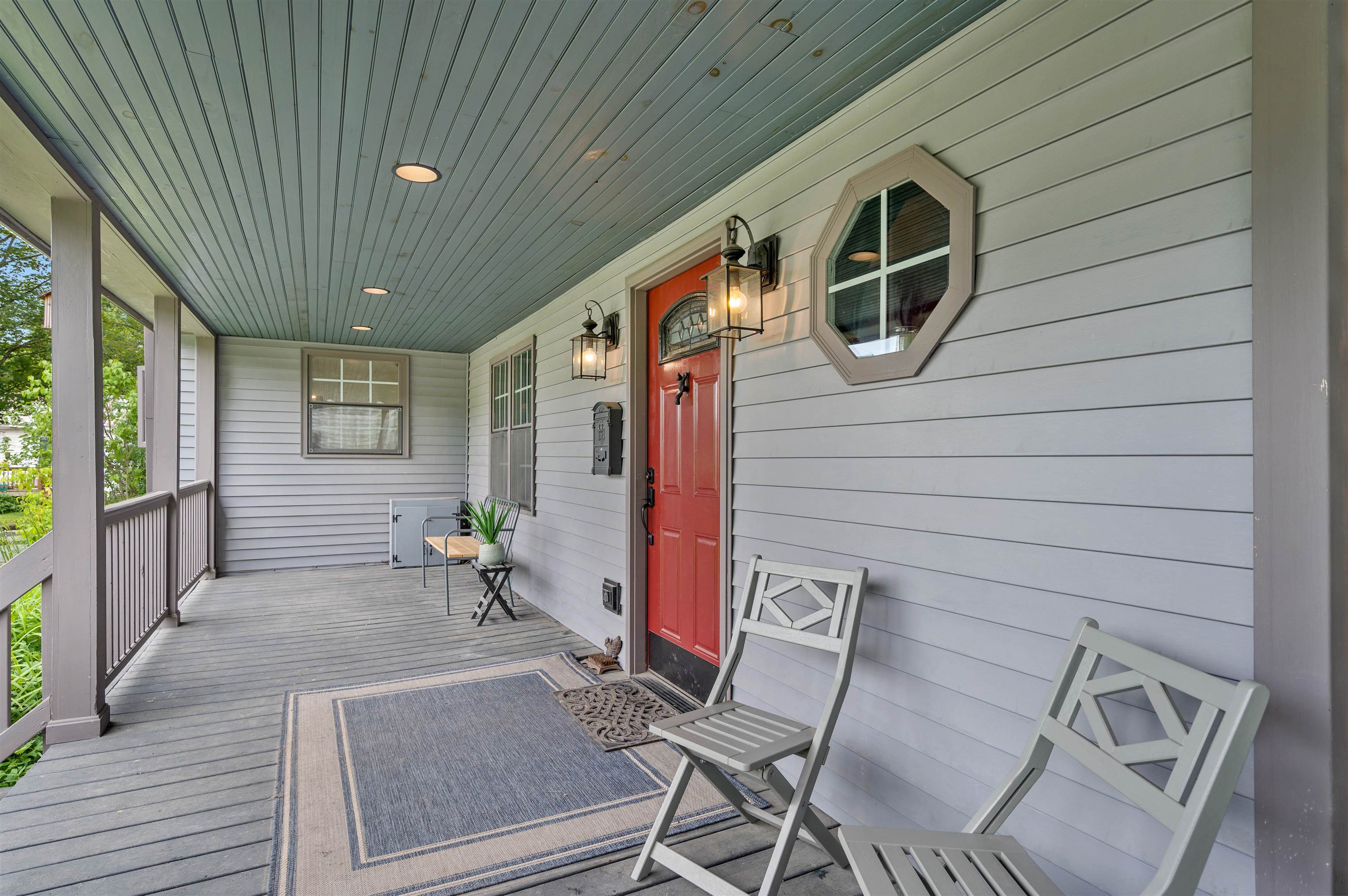 304 Wall Street Property Photo 5