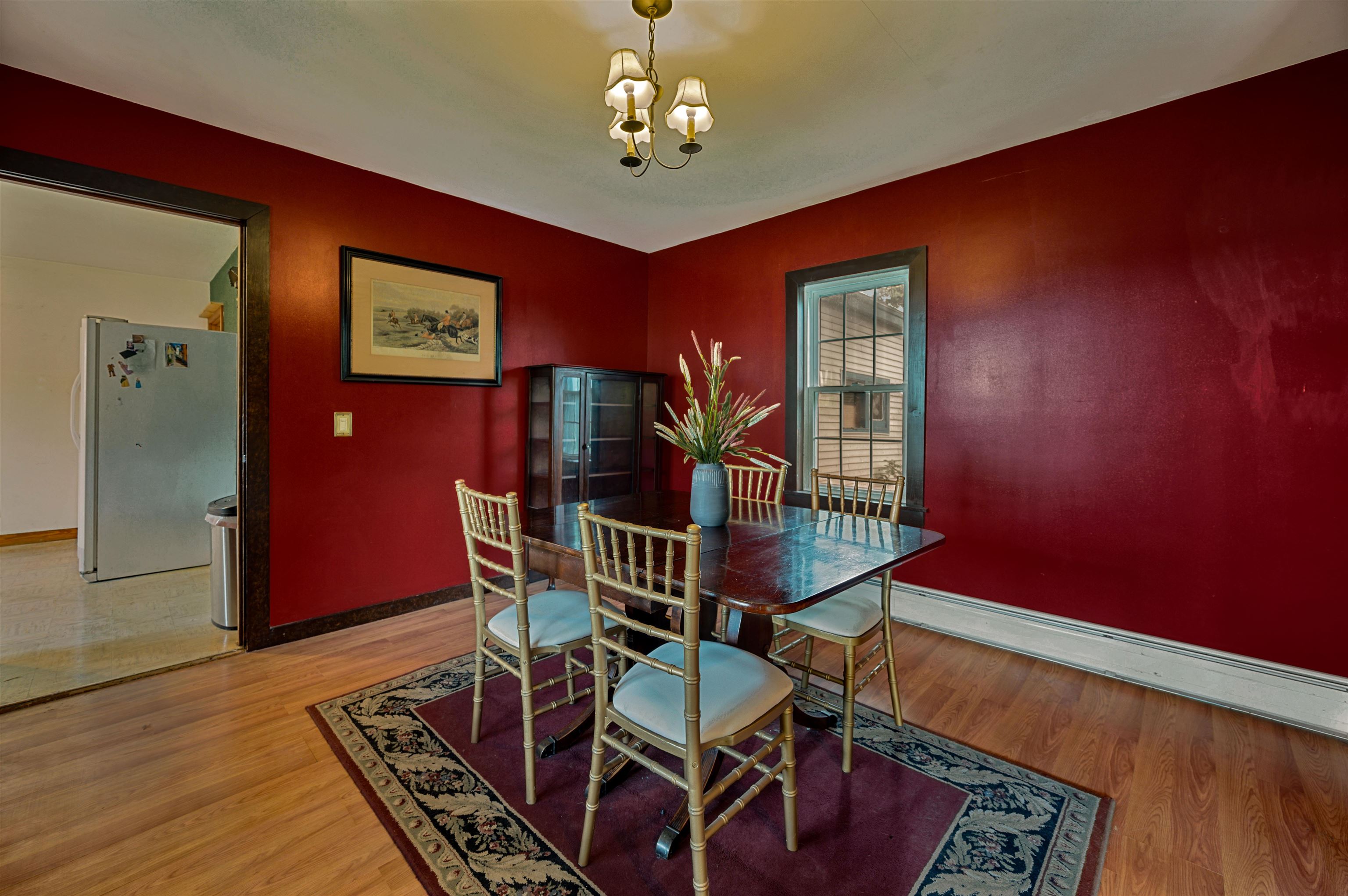 304 Wall Street Property Photo 9
