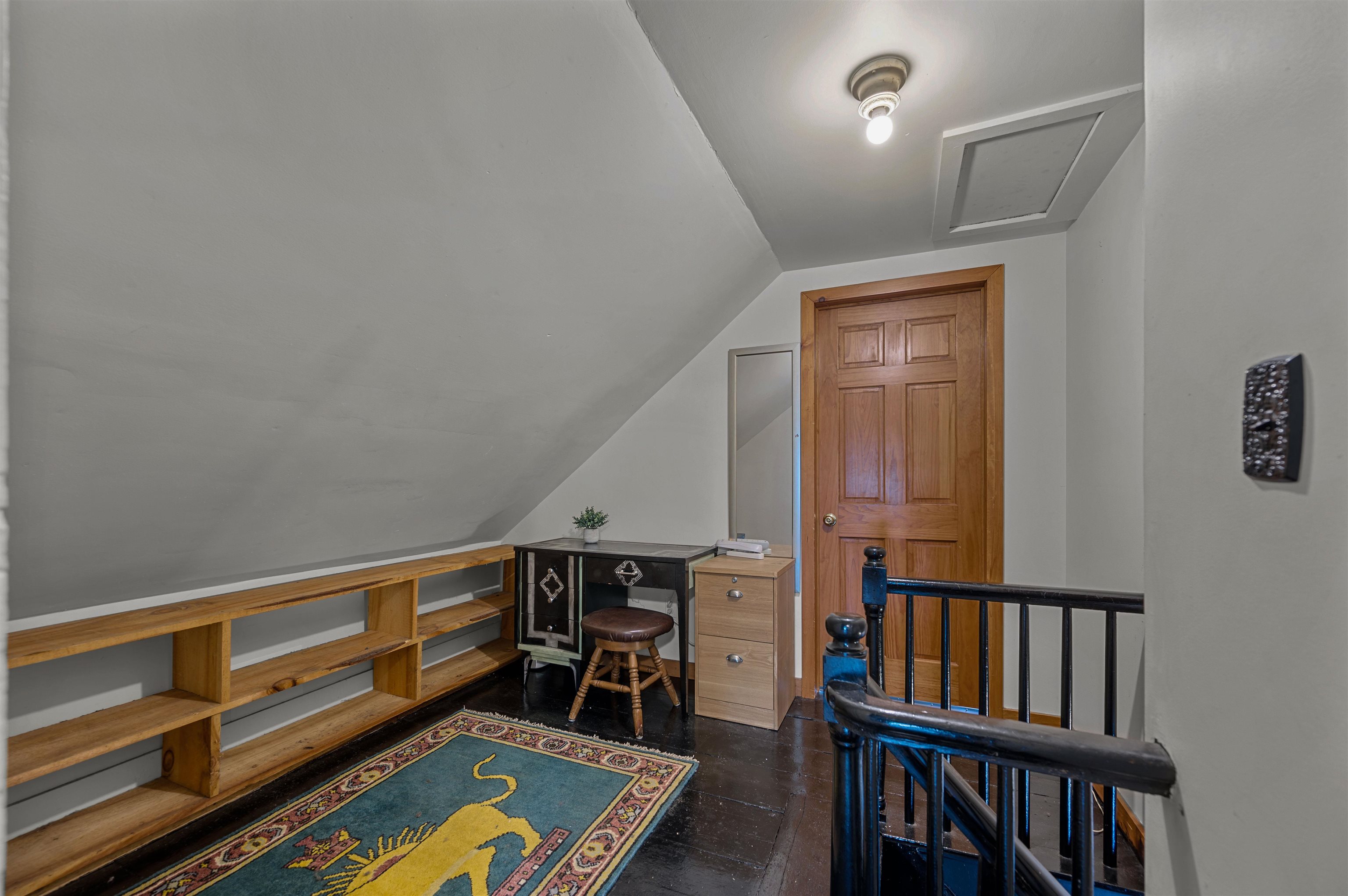 304 Wall Street Property Photo 25