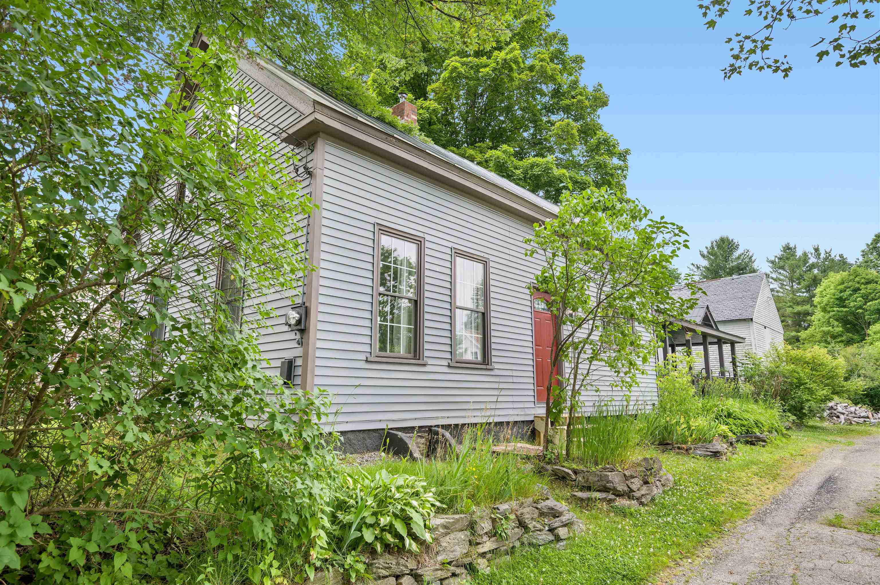 304 Wall Street Property Photo 47