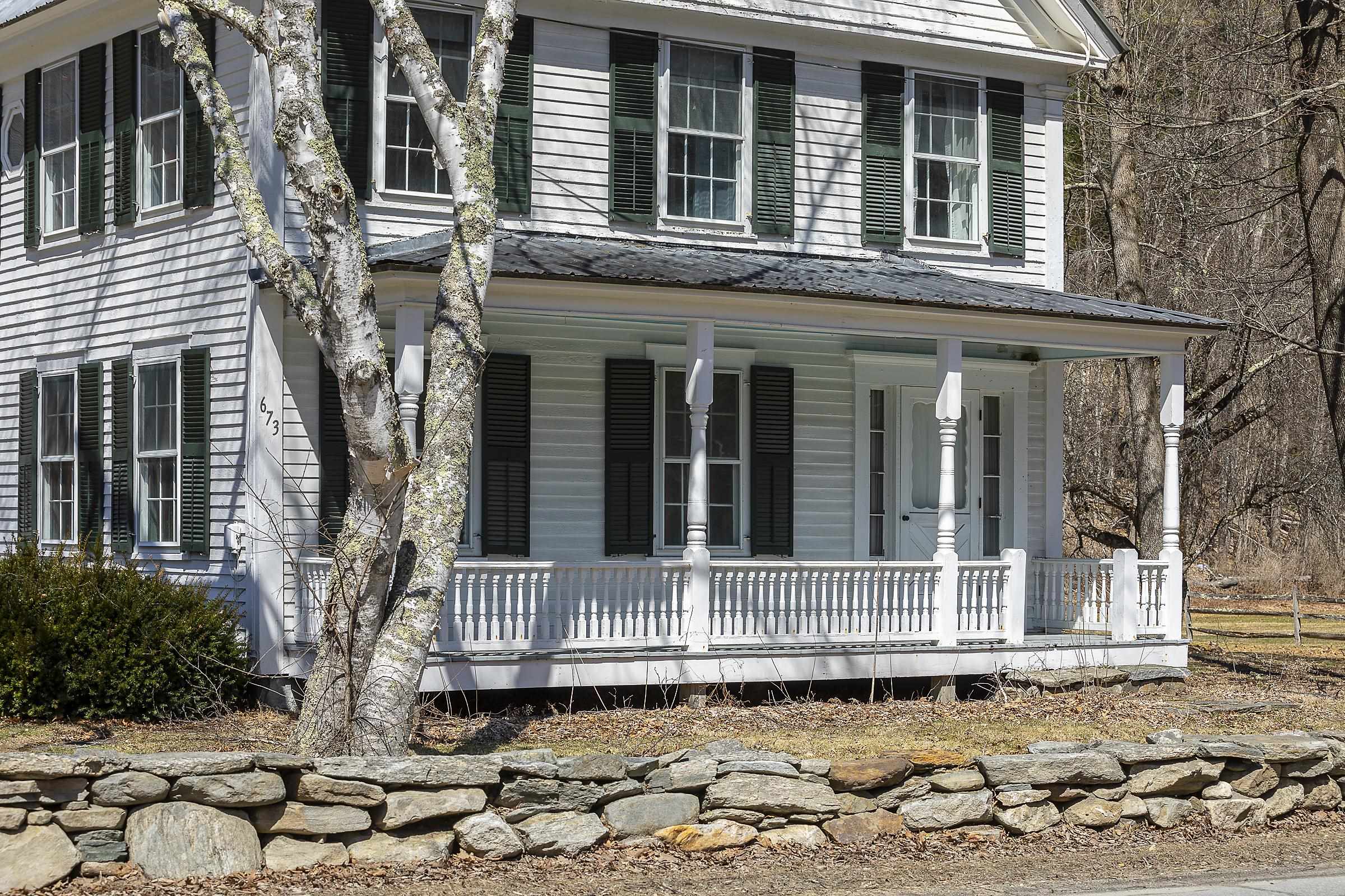 Grafton Real Estate Listings Main Image